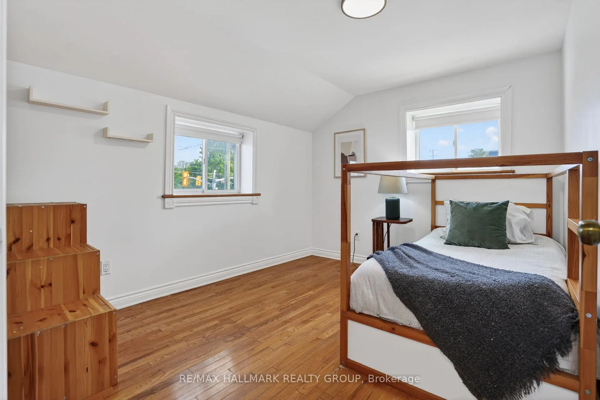 Photo 27 of 3516 Mcbean Street, Ottawa, Richmond — HOMEH