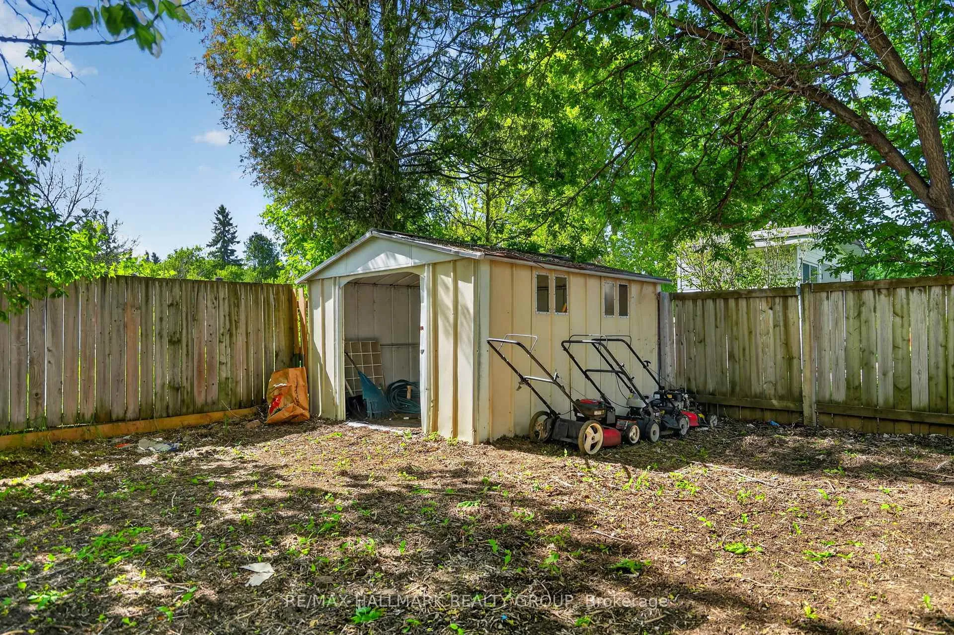 Photo 35 of 3516 Mcbean Street, Ottawa, Richmond — HOMEH