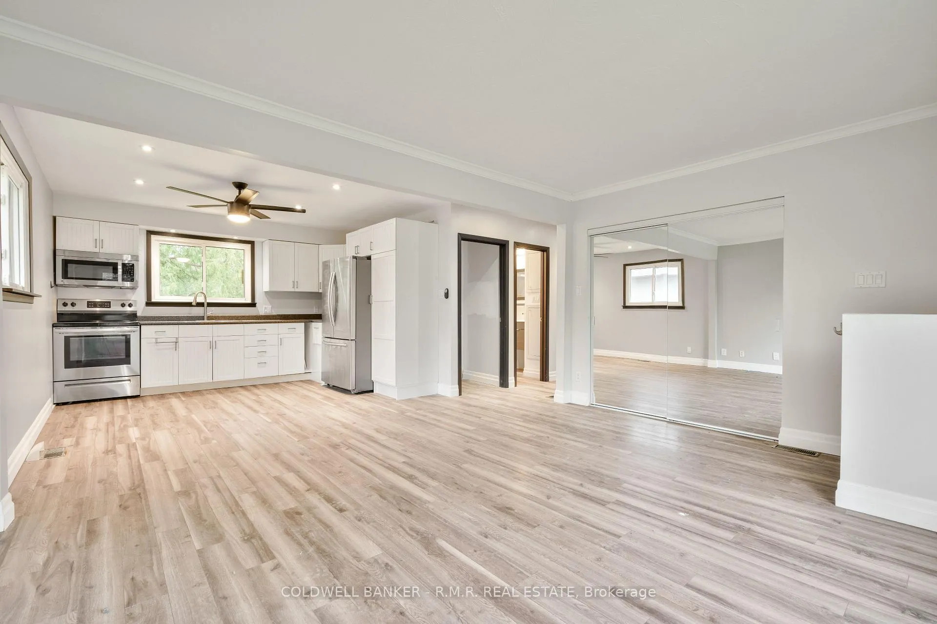 Photo 5 of 66 Edith Street, Georgina, Sutton & Jackson's Point — HOMEH