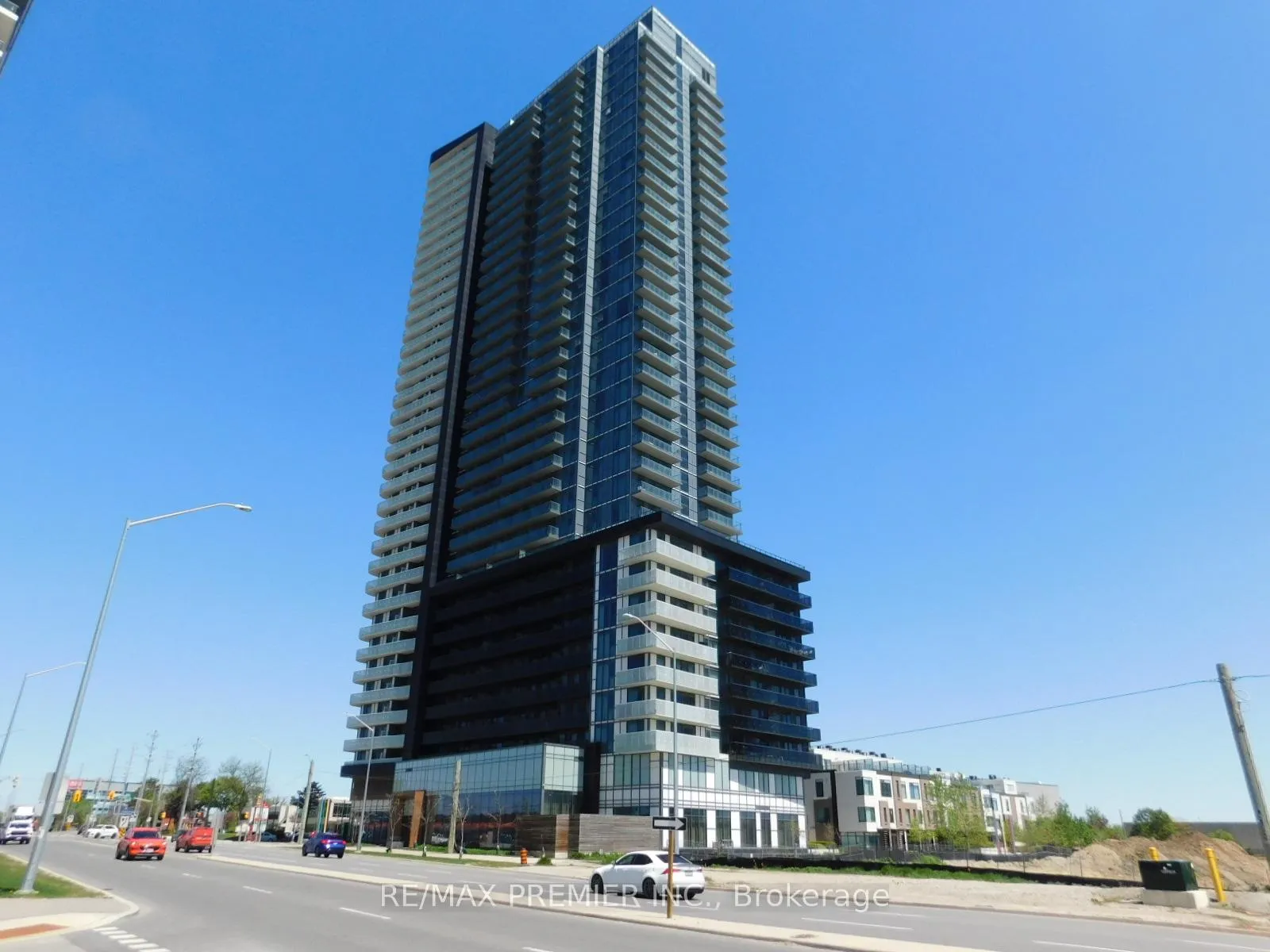 Photo 1 of Unit 1704, 7895 Jane Street, Vaughan, Concord — HOMEH