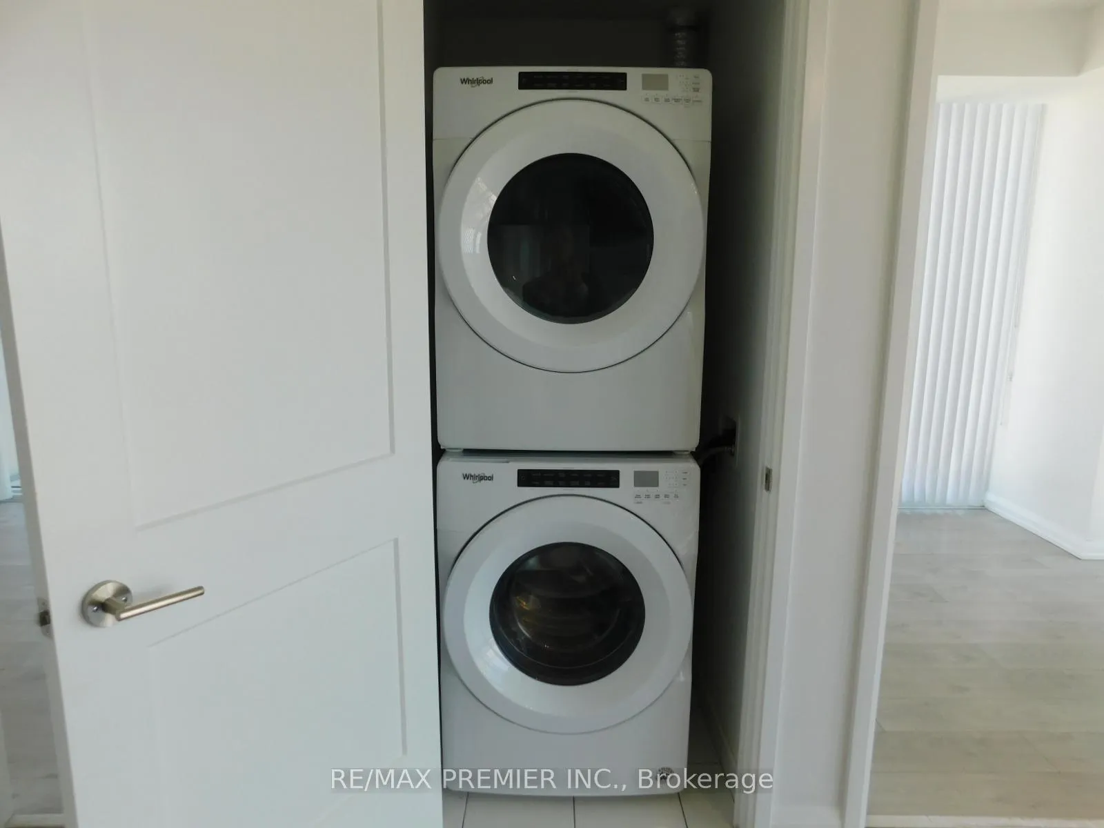 Photo 10 of Unit 1704, 7895 Jane Street, Vaughan, Concord — HOMEH