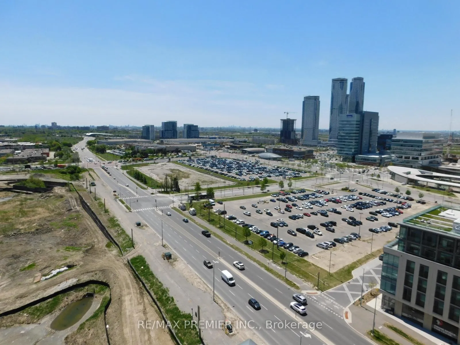 Photo 13 of Unit 1704, 7895 Jane Street, Vaughan, Concord — HOMEH