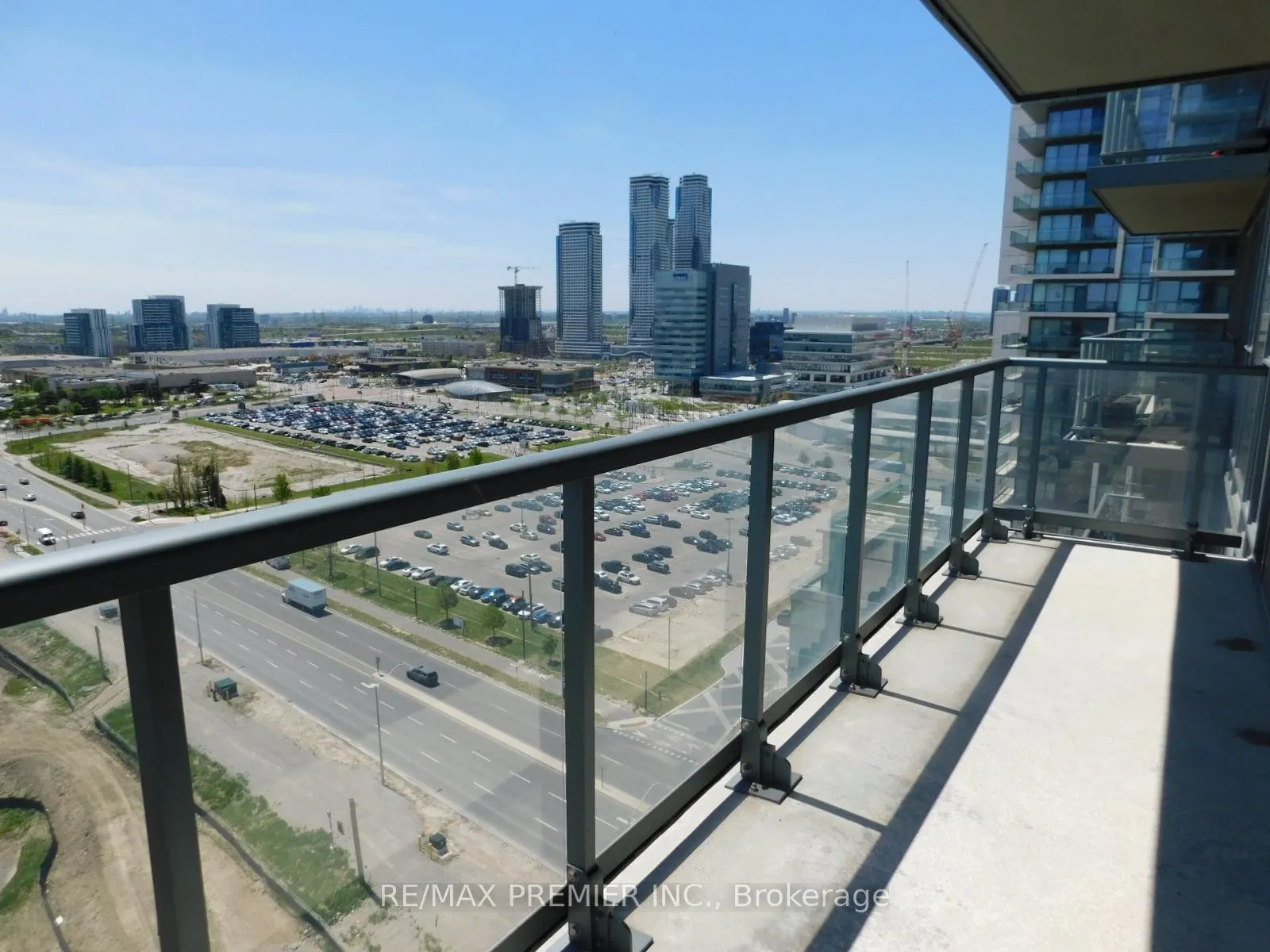 Photo 14 of Unit 1704, 7895 Jane Street, Vaughan, Concord — HOMEH