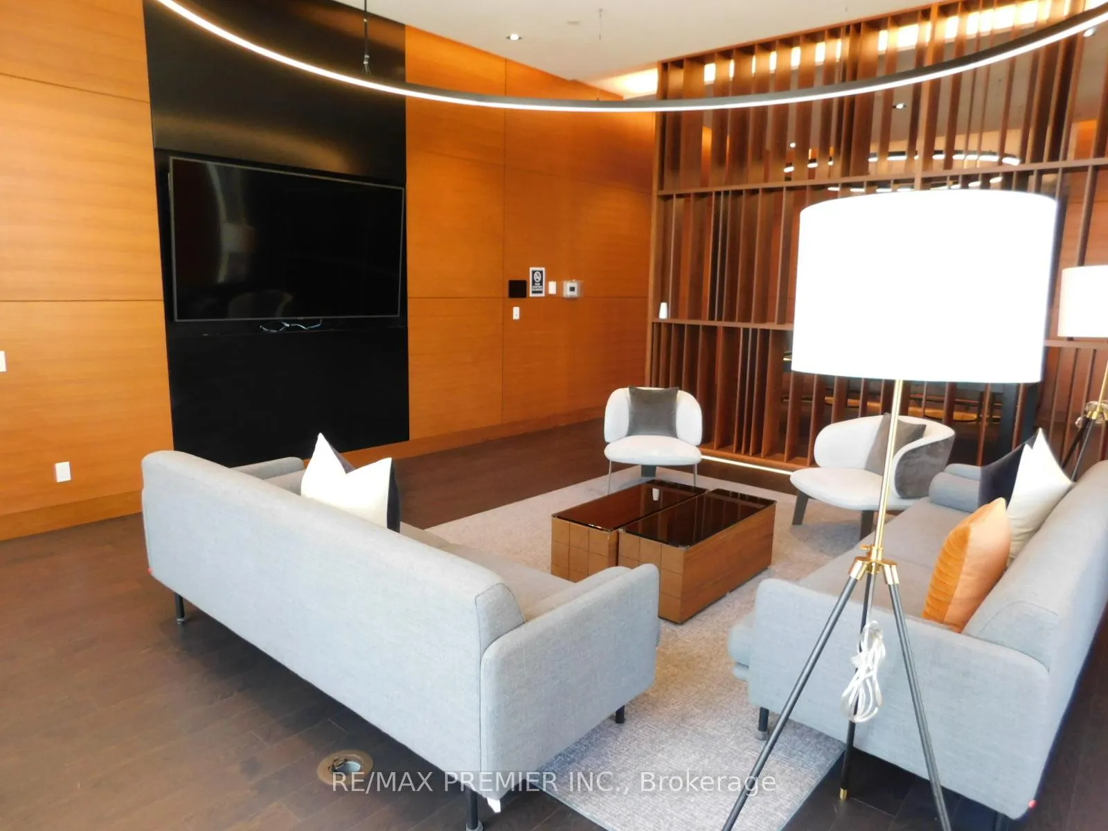 Photo 19 of Unit 1704, 7895 Jane Street, Vaughan, Concord — HOMEH