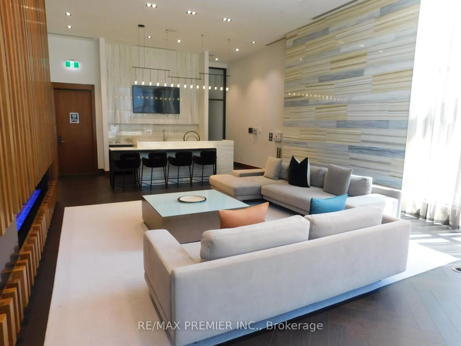 Photo 22 of Unit 1704, 7895 Jane Street, Vaughan, Concord — HOMEH