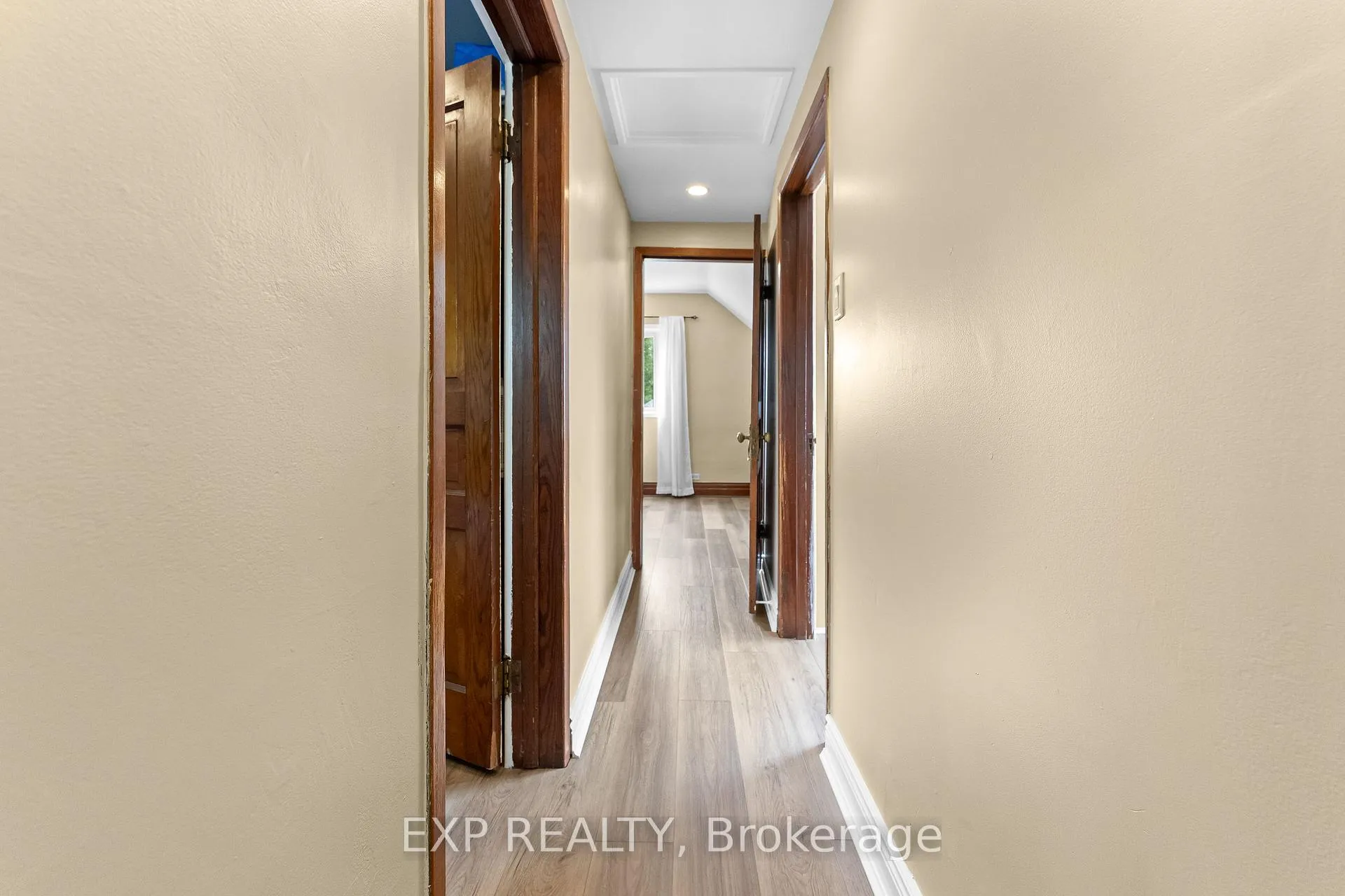 Photo 18 of 17 Moote Street, St. Catharines, Fairview — HOMEH