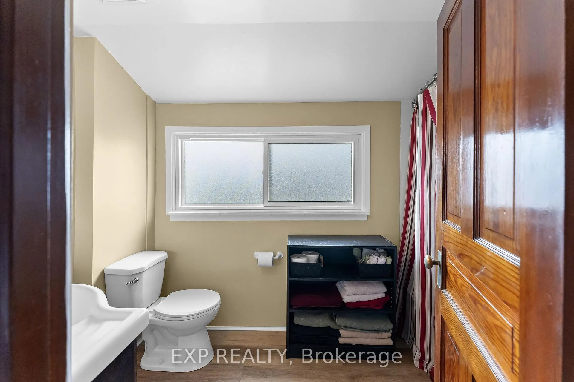 Photo 21 of 17 Moote Street, St. Catharines, Fairview — HOMEH