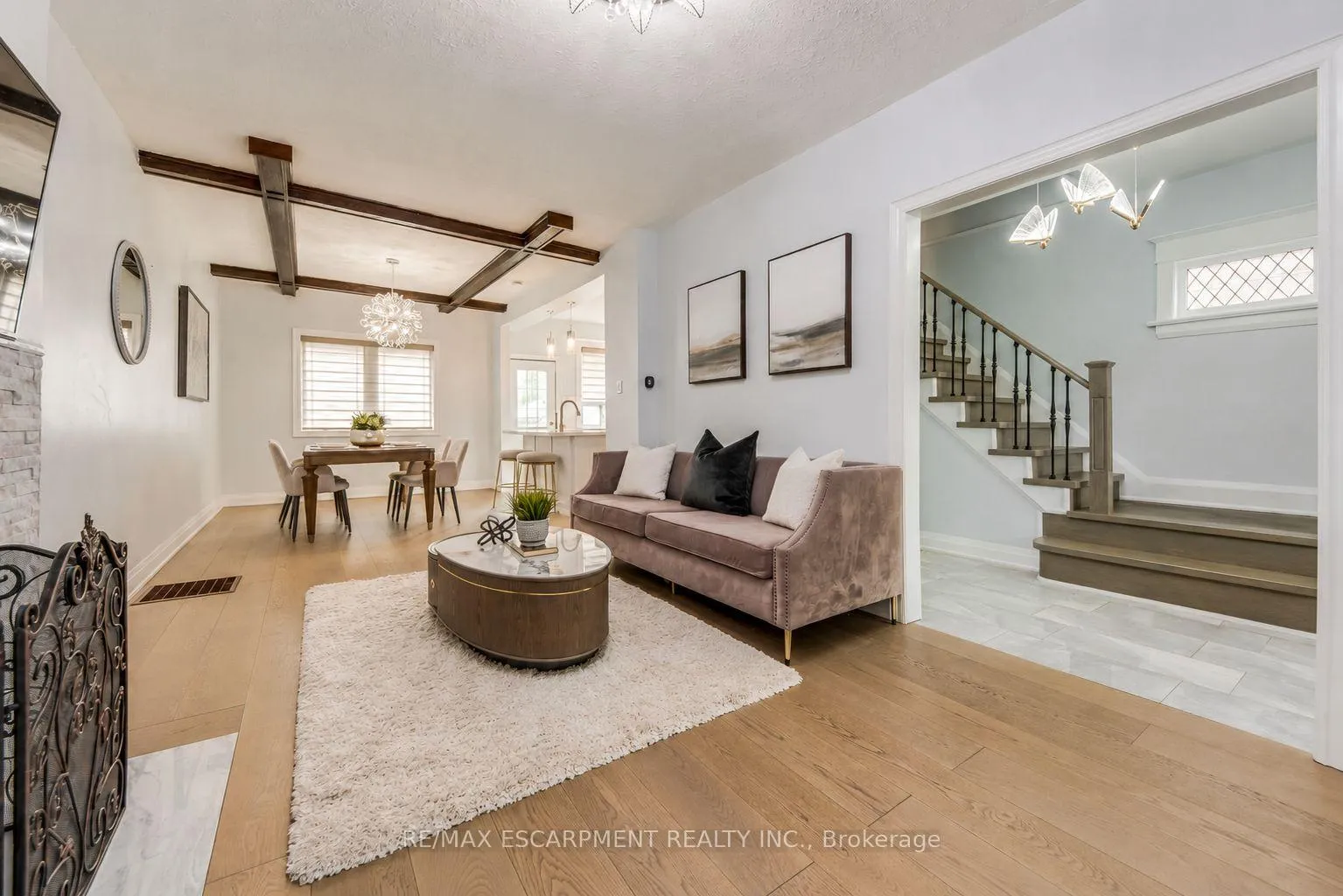 Photo 3 of 108 Runnymede Road, Toronto, High Park-Swansea — HOMEH