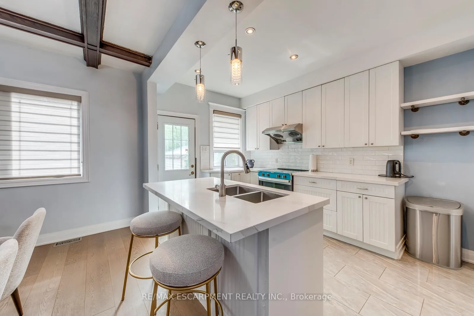 Photo 9 of 108 Runnymede Road, Toronto, High Park-Swansea — HOMEH