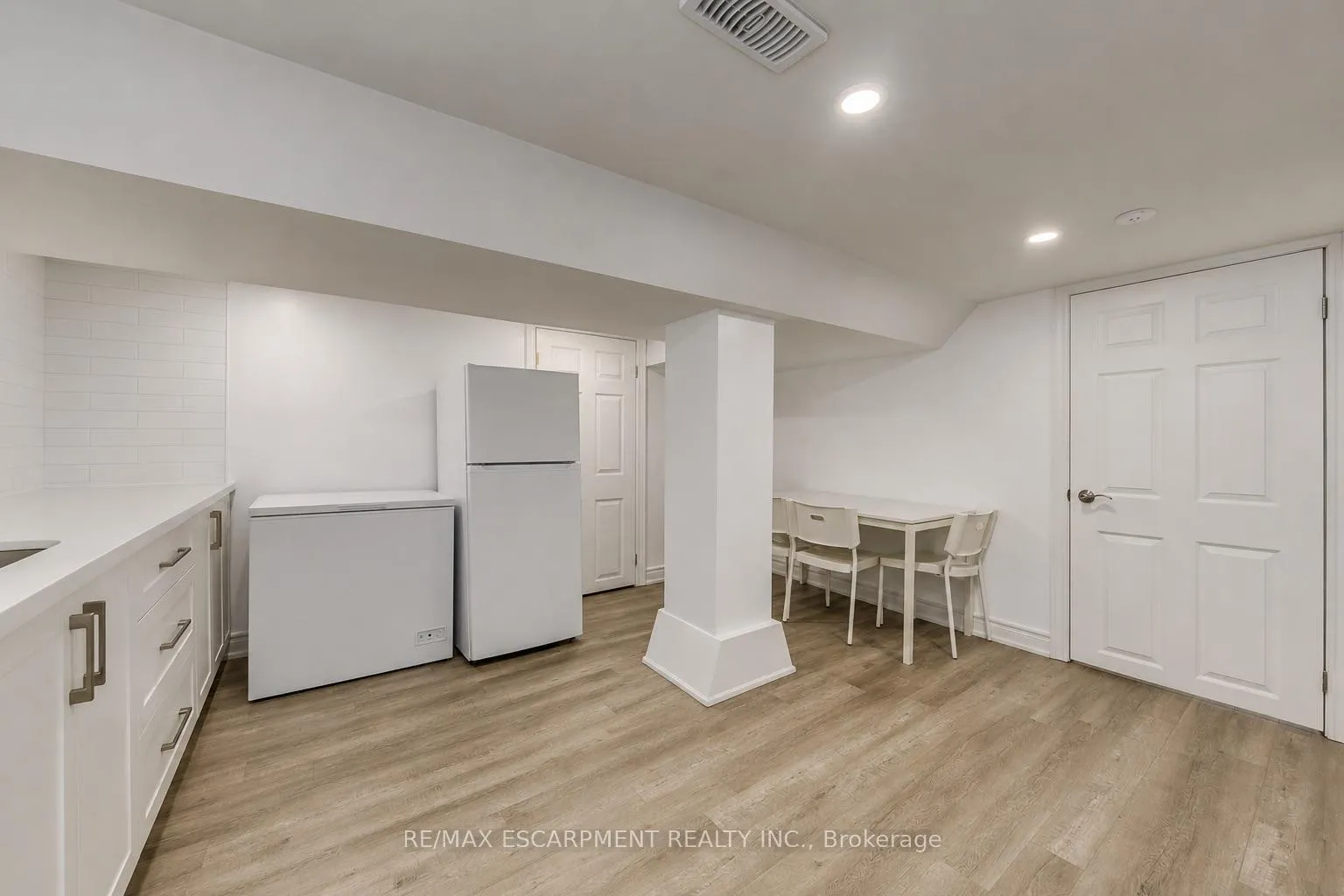 Photo 29 of 108 Runnymede Road, Toronto, High Park-Swansea — HOMEH