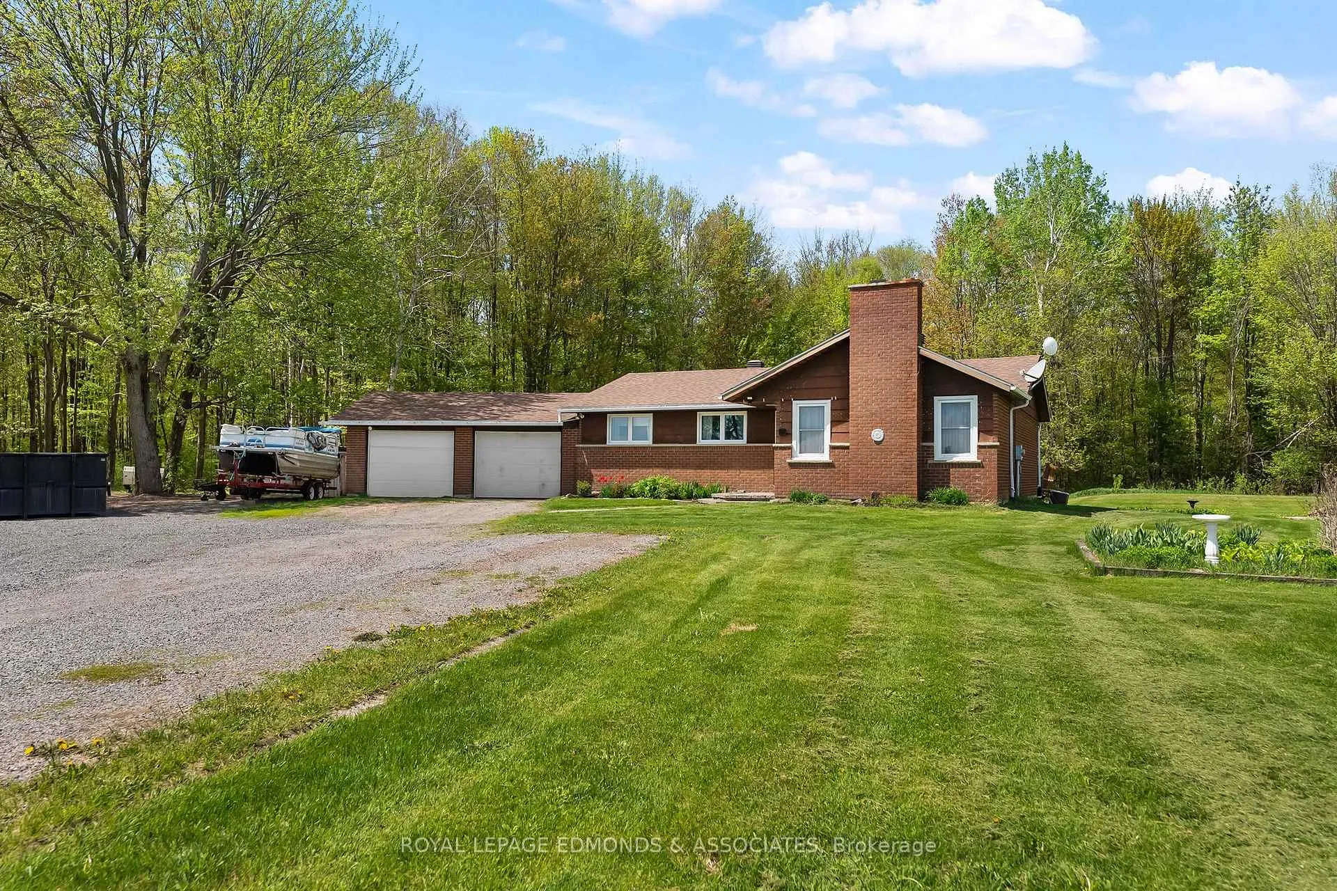 Photo 5 of 346 Hila Road, Whitewater Region, Whitewater Region — HOMEH