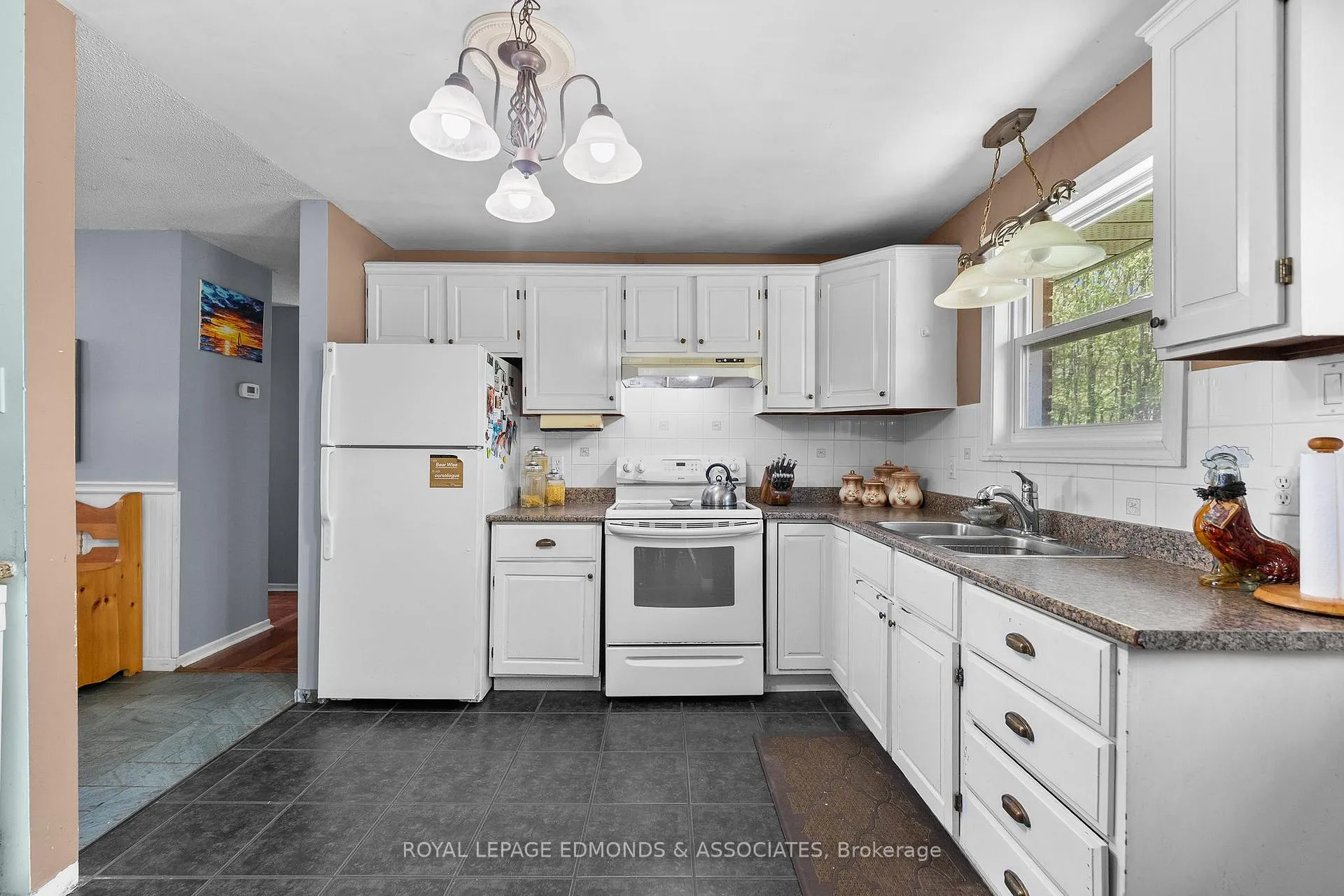 Photo 14 of 346 Hila Road, Whitewater Region, Whitewater Region — HOMEH