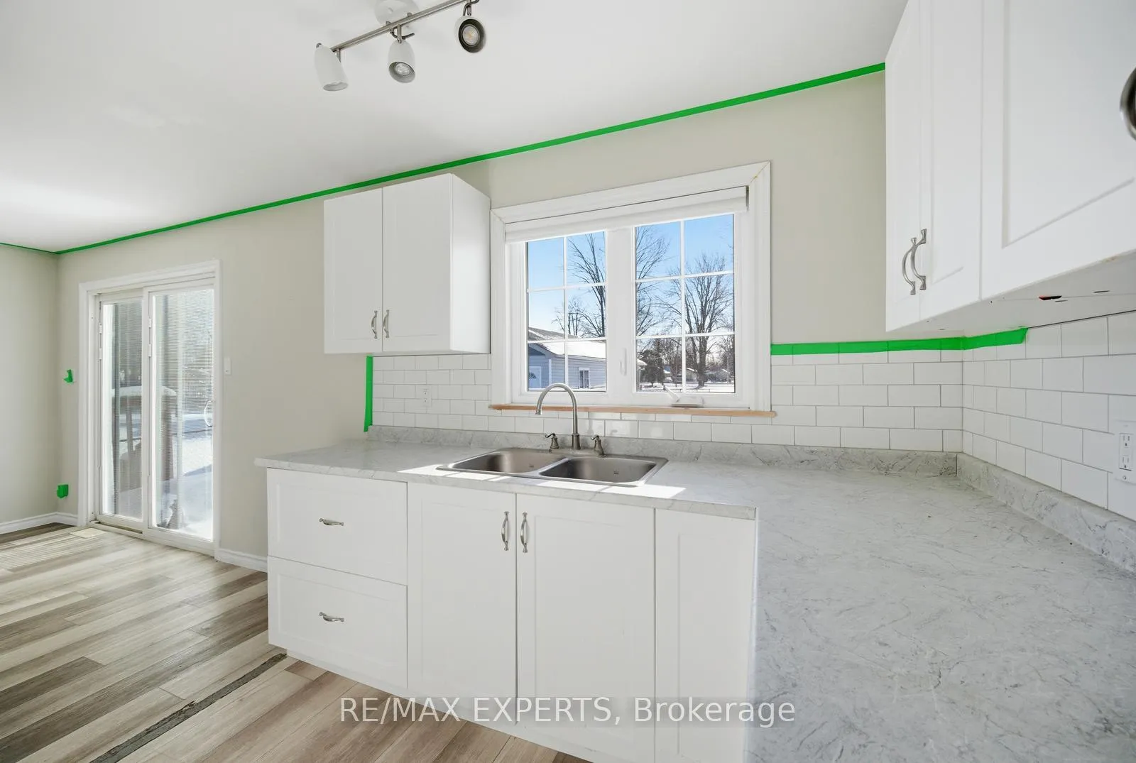 Photo 17 of 155 Woodfield Drive, Georgina, Virginia — HOMEH