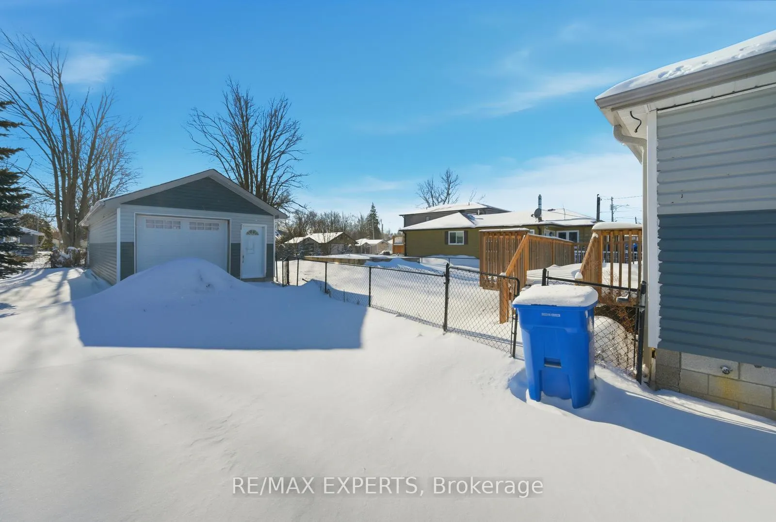 Photo 32 of 155 Woodfield Drive, Georgina, Virginia — HOMEH