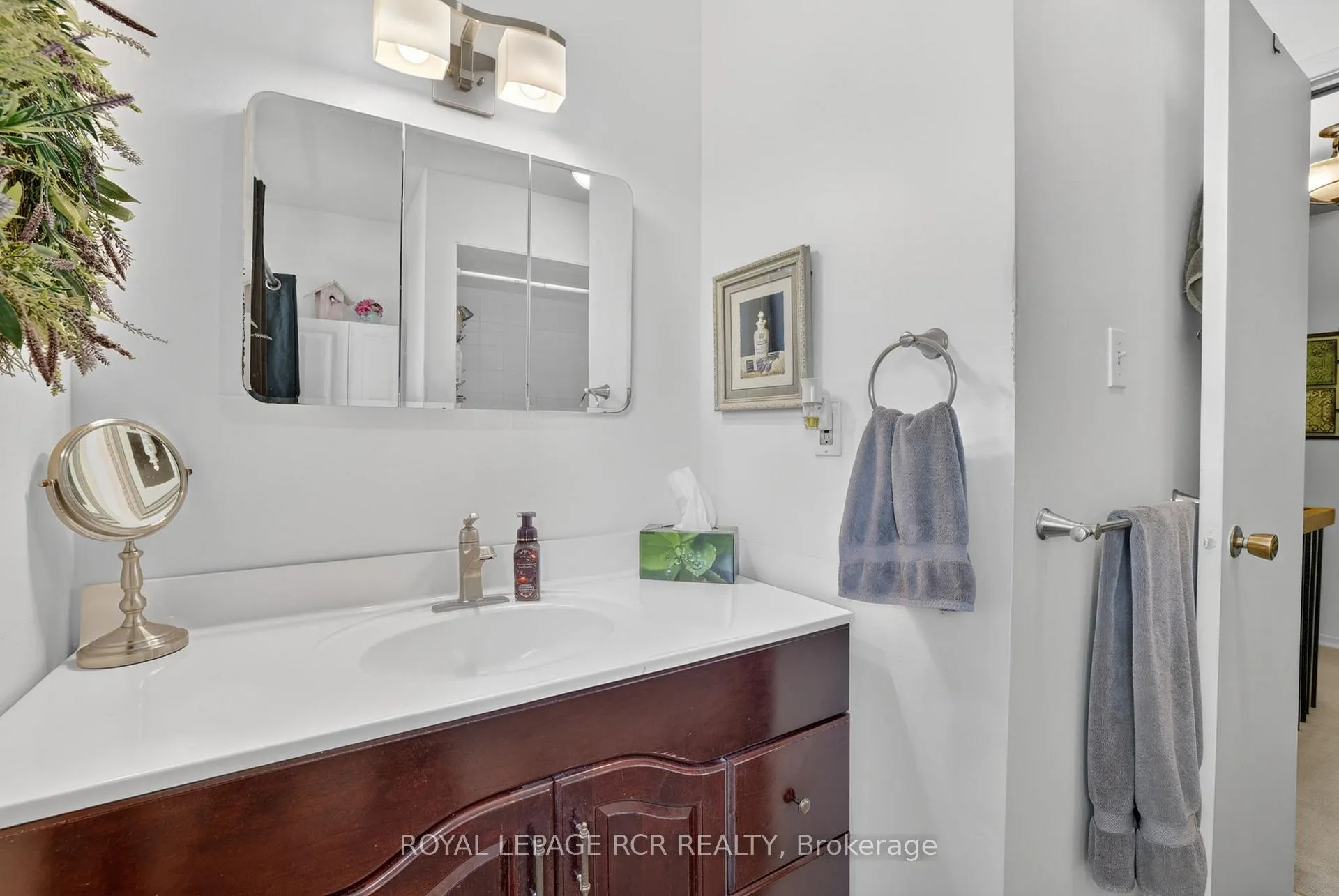 Photo 26 of 55 Baronwood Court, Brampton, Brampton North — HOMEH