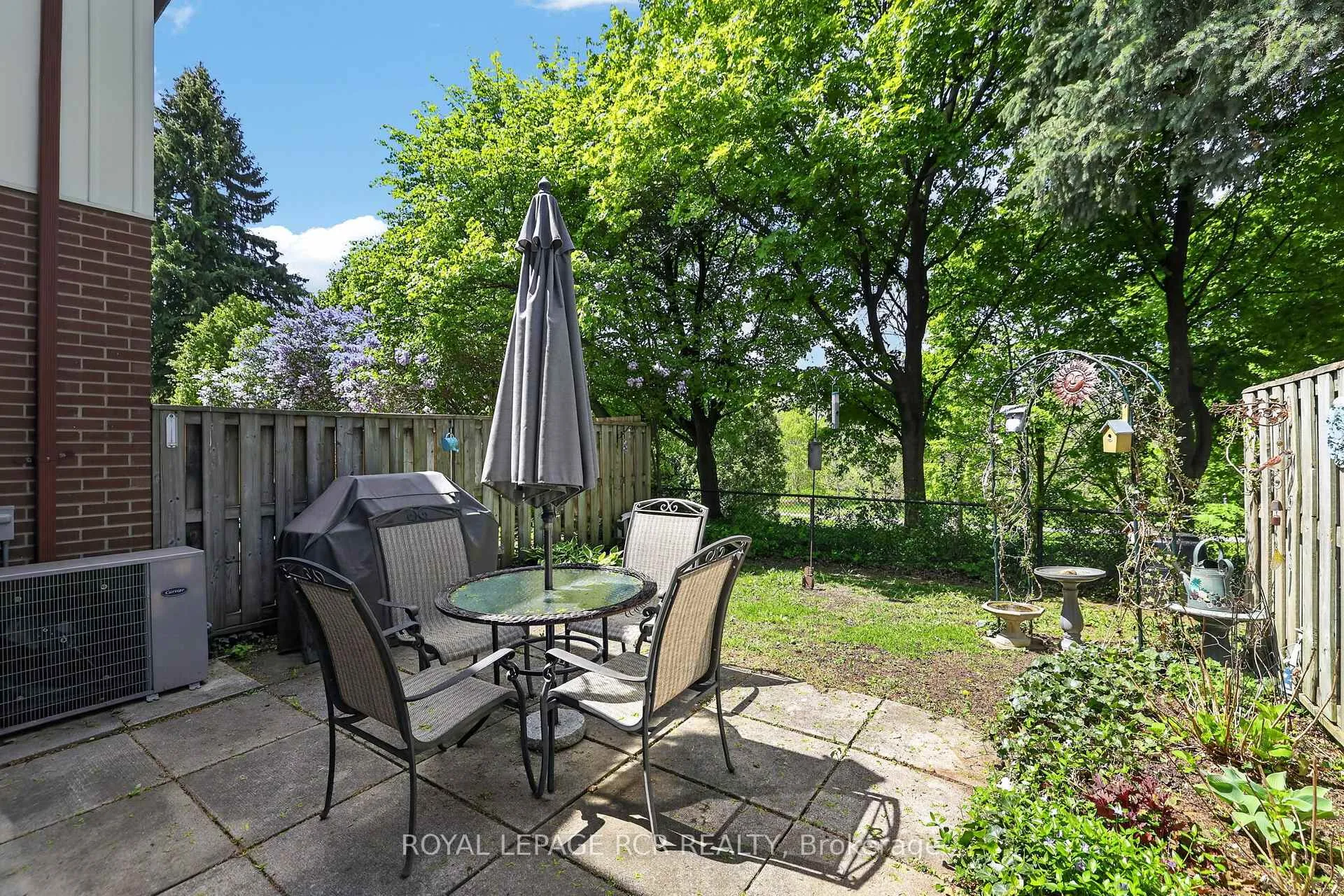 Photo 33 of 55 Baronwood Court, Brampton, Brampton North — HOMEH
