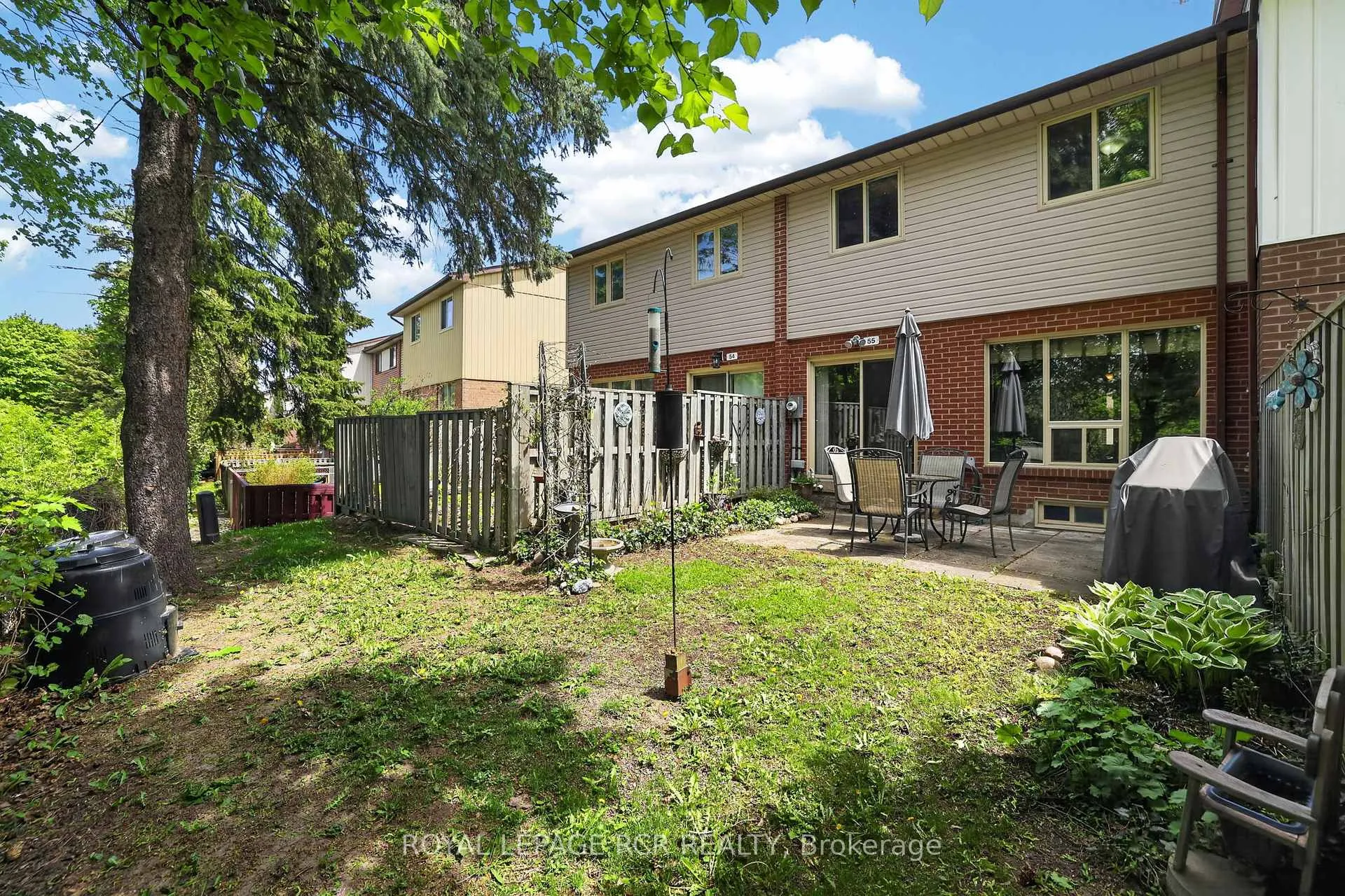 Photo 38 of 55 Baronwood Court, Brampton, Brampton North — HOMEH