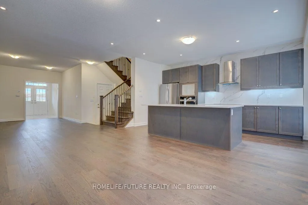 Photo 11 of 978 Rexton Drive, Oshawa, Kedron — HOMEH