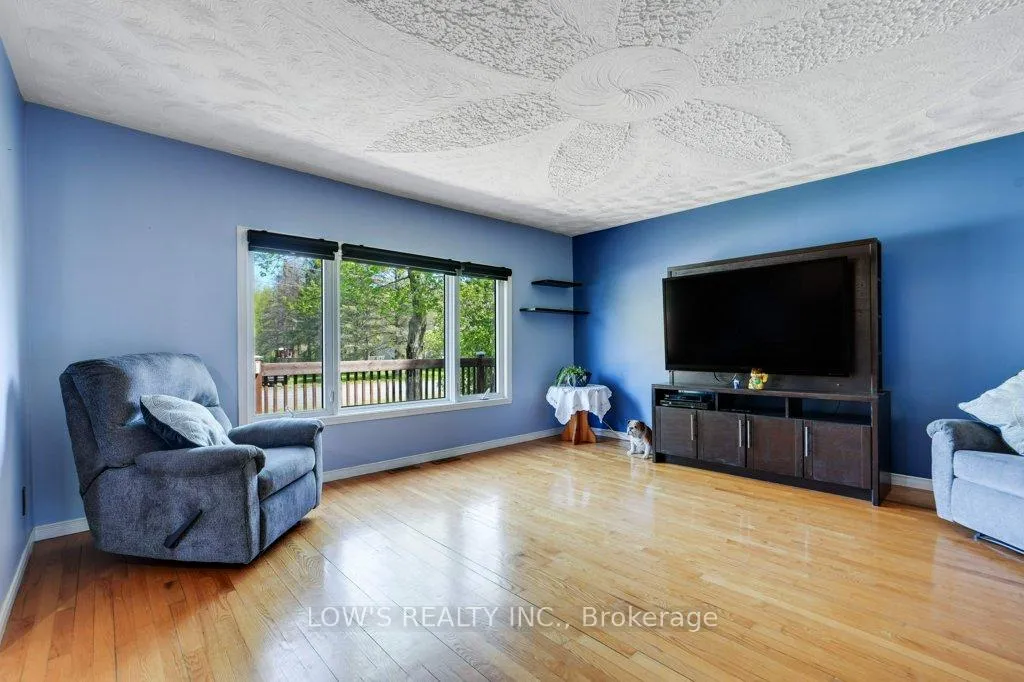 Photo 6 of 1504 Ste Anne Road, Champlain, Champlain Twp — HOMEH