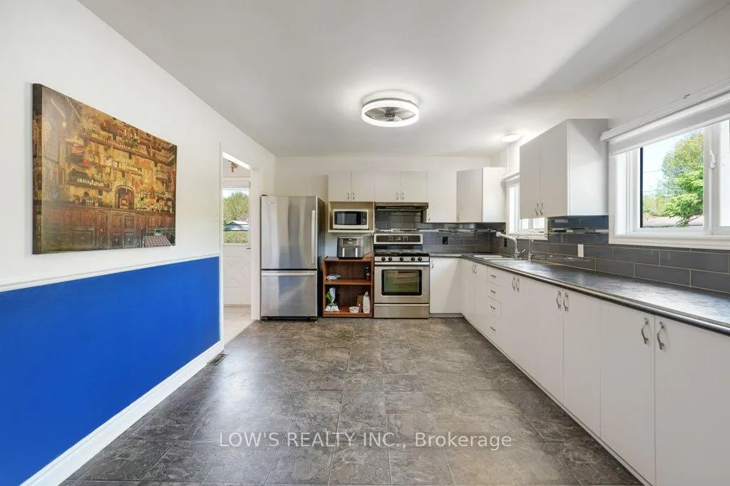 Photo 11 of 1504 Ste Anne Road, Champlain, Champlain Twp — HOMEH