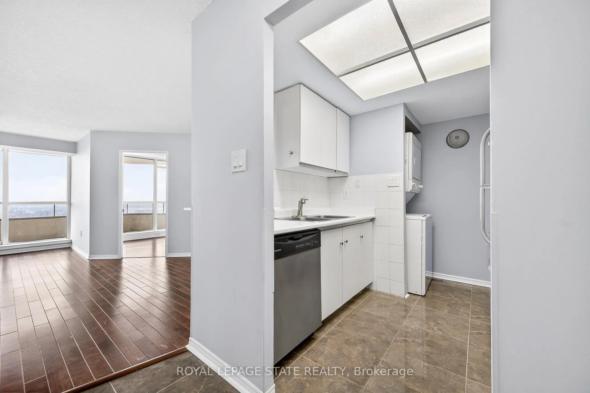 Photo 6 of Unit 1918, 3 Greystone Walk Drive, Scarborough, Kennedy Park — HOMEH