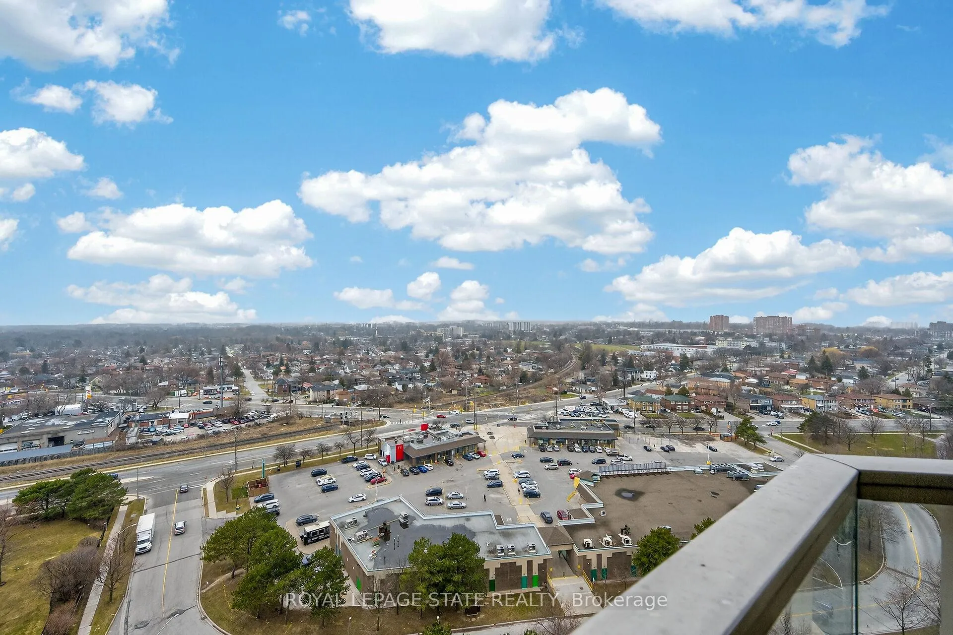 Photo 17 of Unit 1918, 3 Greystone Walk Drive, Scarborough, Kennedy Park — HOMEH