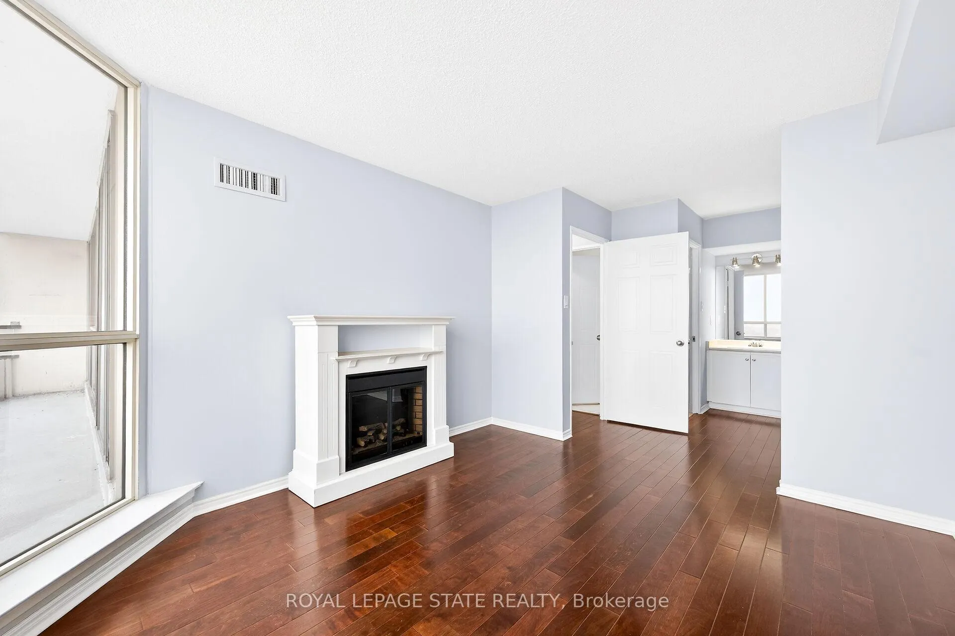 Photo 24 of Unit 1918, 3 Greystone Walk Drive, Scarborough, Kennedy Park — HOMEH