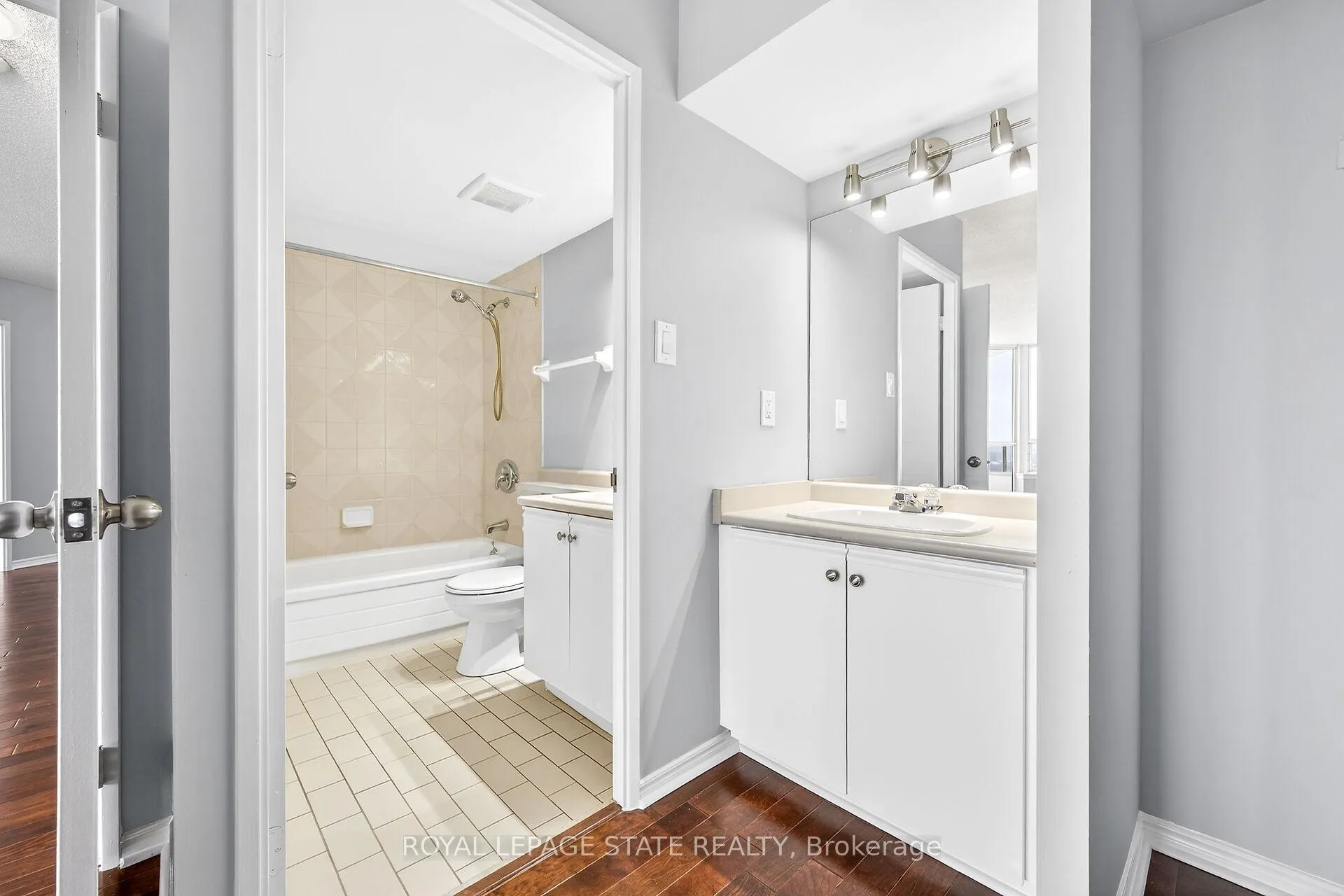 Photo 25 of Unit 1918, 3 Greystone Walk Drive, Scarborough, Kennedy Park — HOMEH