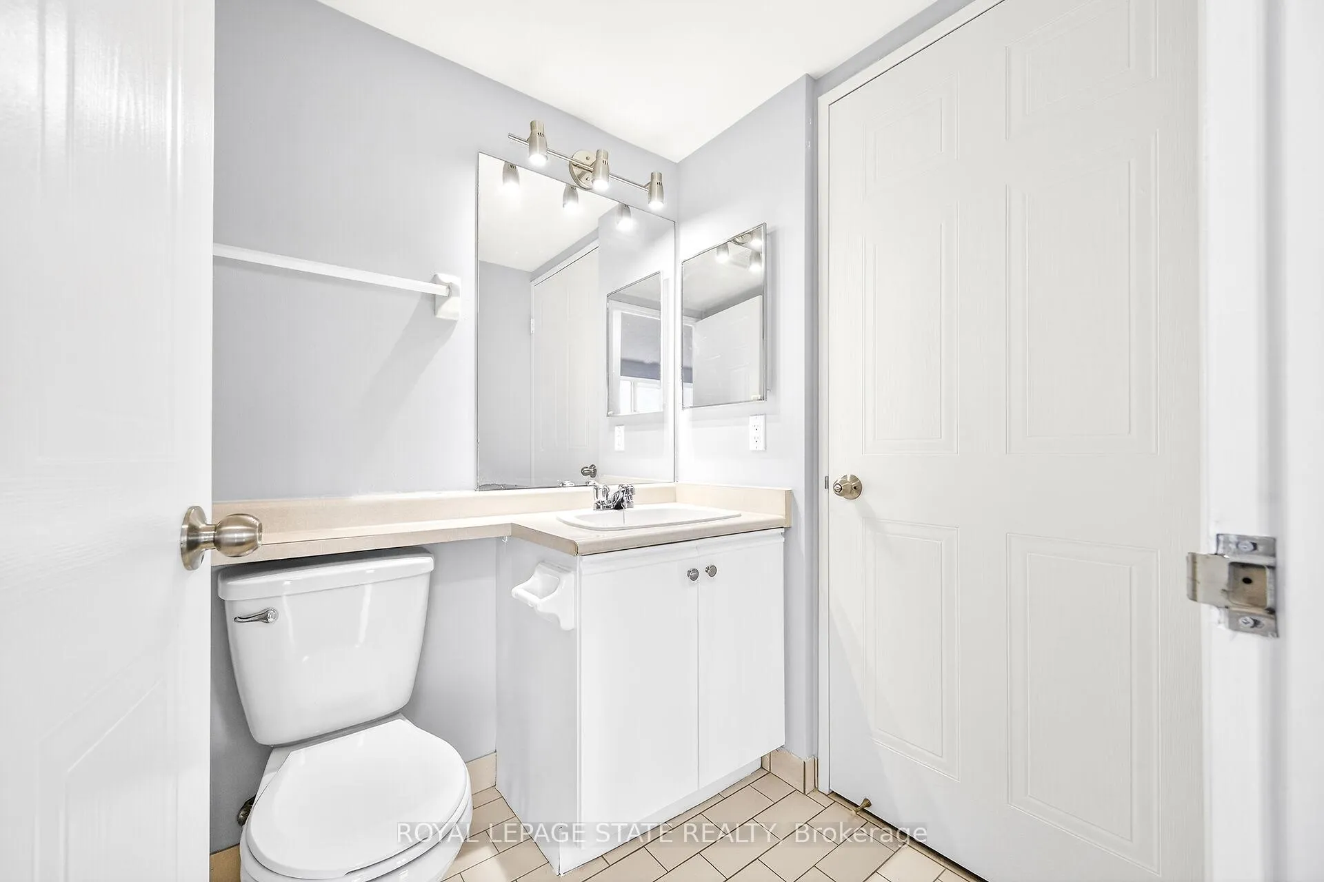 Photo 30 of Unit 1918, 3 Greystone Walk Drive, Scarborough, Kennedy Park — HOMEH