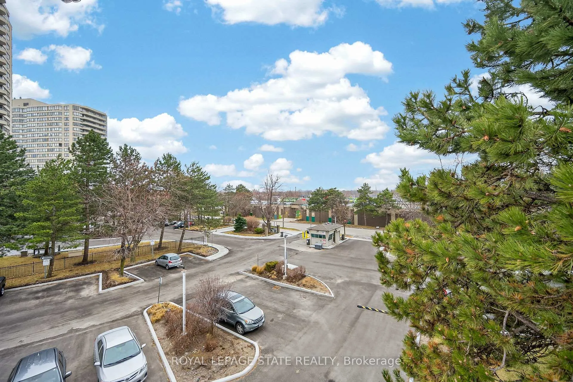 Photo 43 of Unit 1918, 3 Greystone Walk Drive, Scarborough, Kennedy Park — HOMEH