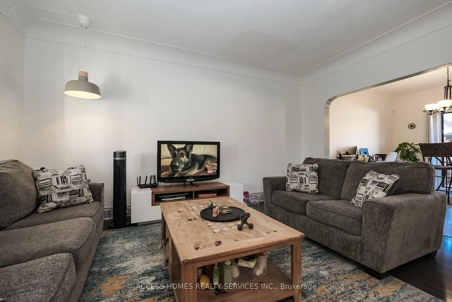 Photo 7 of 1363 Windermere Road, Windsor — HOMEH