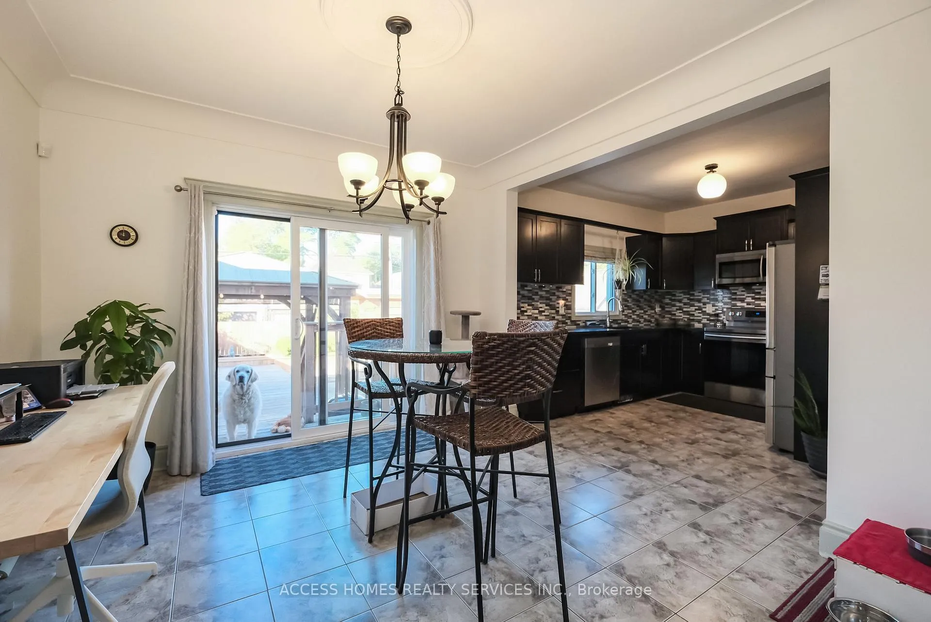 Photo 10 of 1363 Windermere Road, Windsor — HOMEH