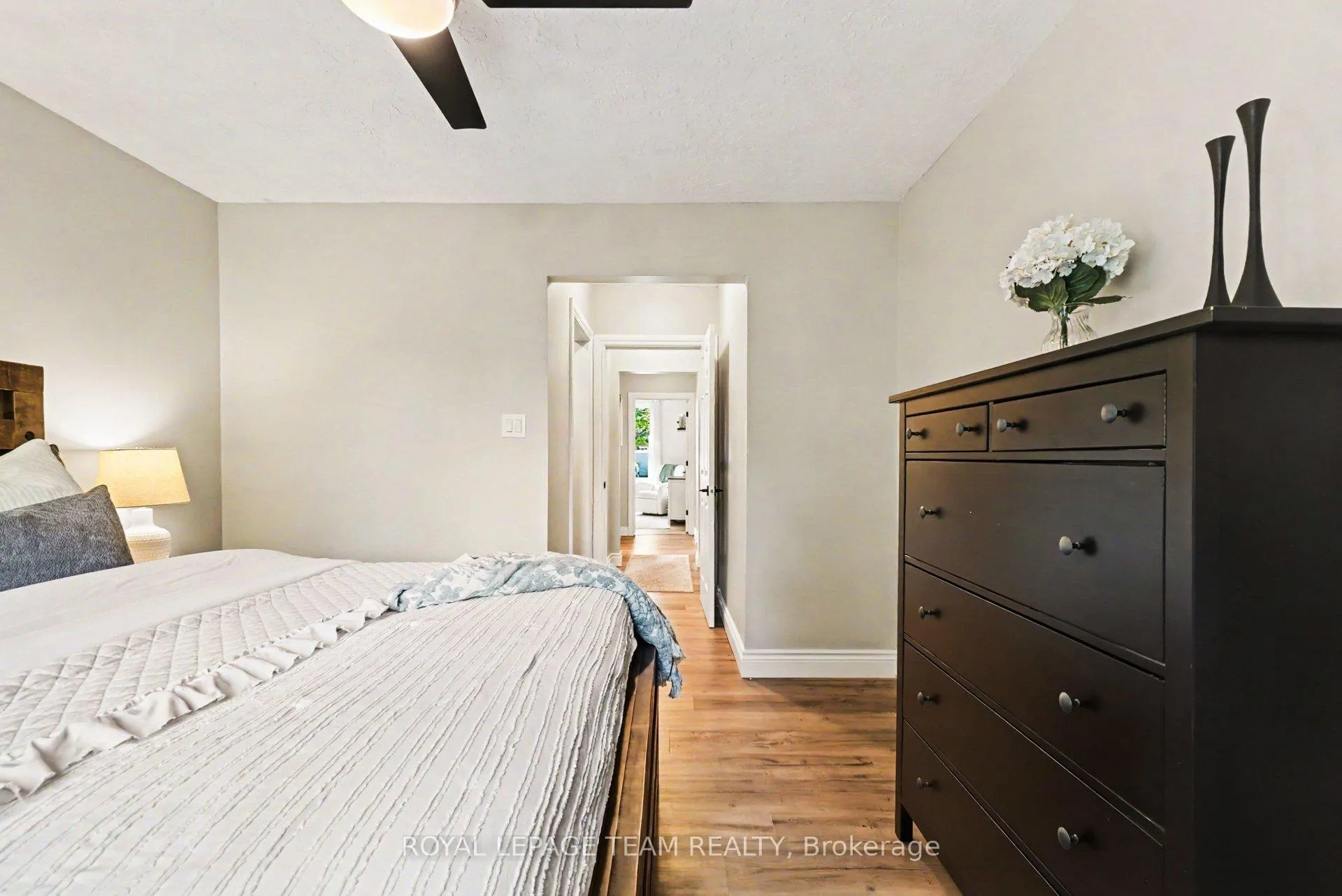 Photo 23 of 102 Strachan Street, Ottawa, Richmond — HOMEH