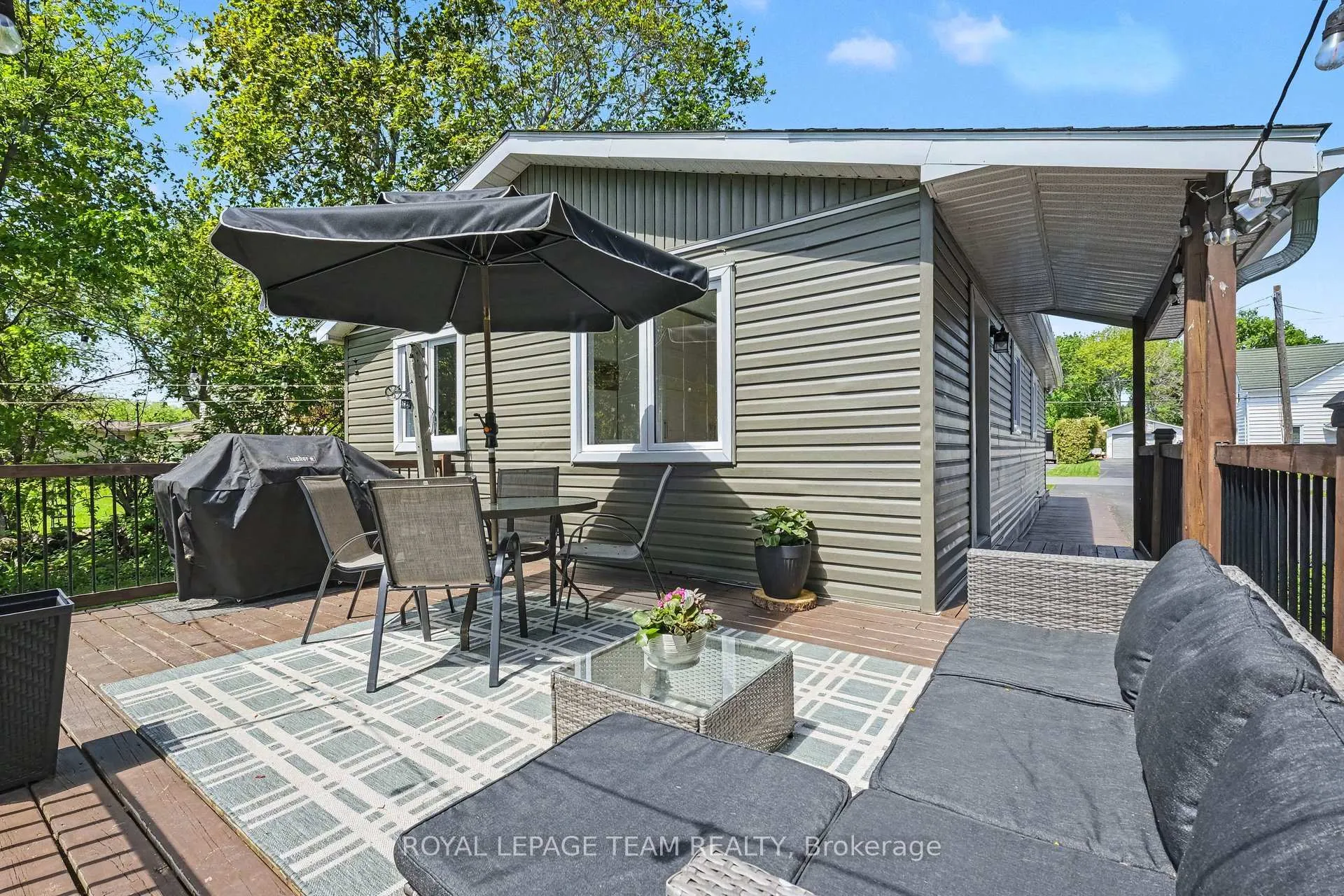 Photo 41 of 102 Strachan Street, Ottawa, Richmond — HOMEH