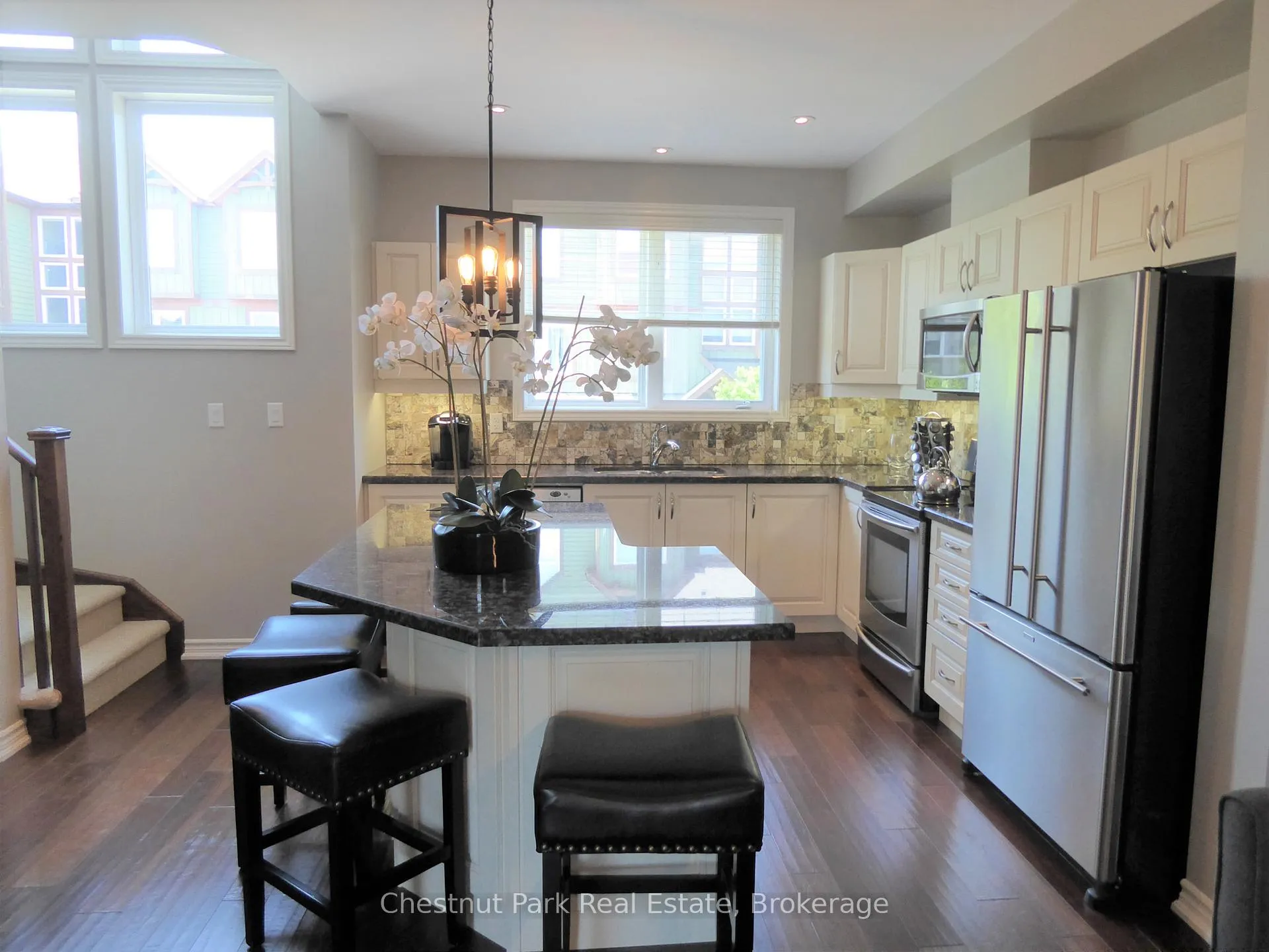 Photo 14 of 62 Joseph Trail, Collingwood — HOMEH