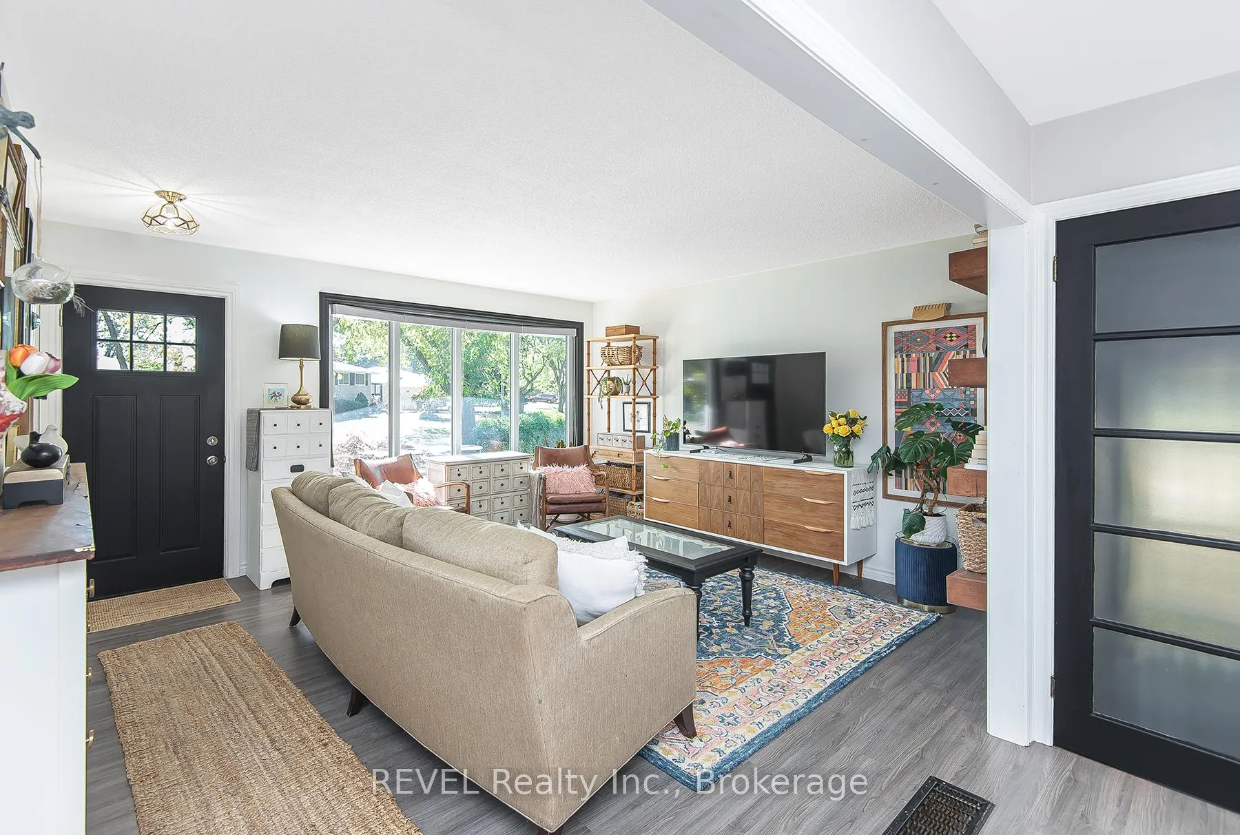 Photo 9 of 2 Cherie Road, St. Catharines, Lakeshore — HOMEH