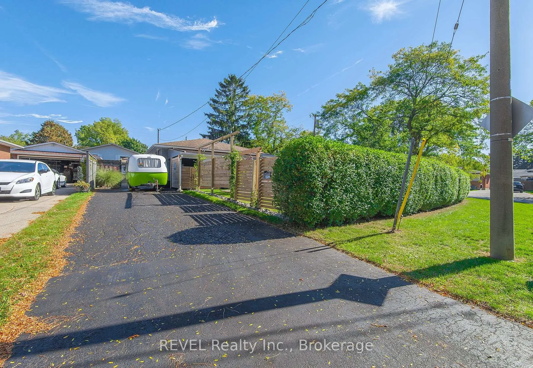 Photo 19 of 2 Cherie Road, St. Catharines, Lakeshore — HOMEH