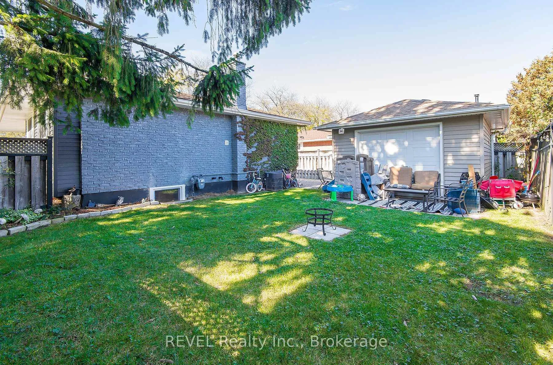 Photo 20 of 2 Cherie Road, St. Catharines, Lakeshore — HOMEH