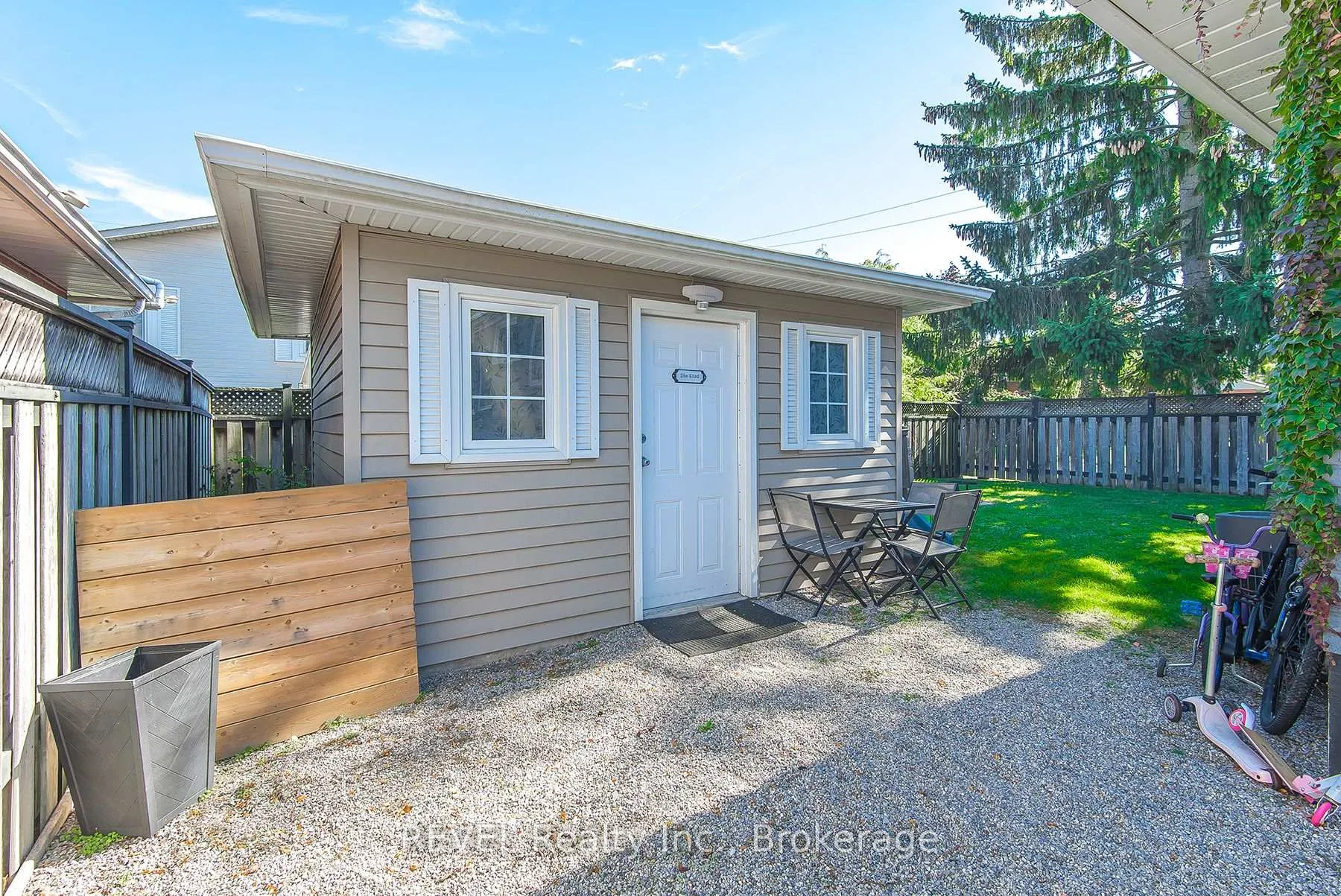 Photo 22 of 2 Cherie Road, St. Catharines, Lakeshore — HOMEH