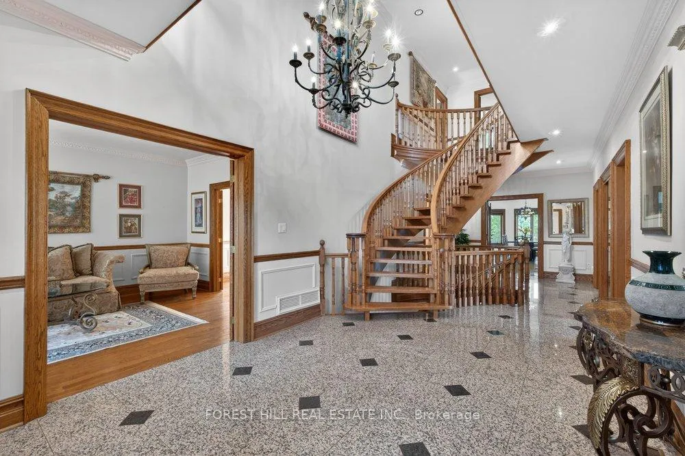 Photo 7 of 162 Codsell Avenue, North York, Bathurst Manor — HOMEH