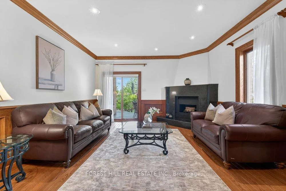 Photo 20 of 162 Codsell Avenue, North York, Bathurst Manor — HOMEH