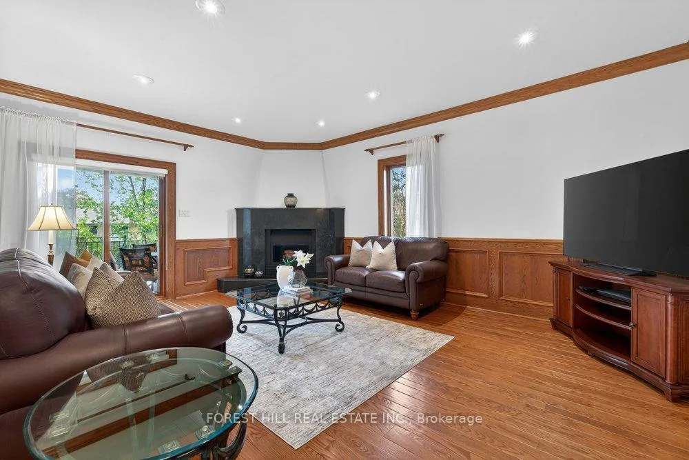 Photo 21 of 162 Codsell Avenue, North York, Bathurst Manor — HOMEH