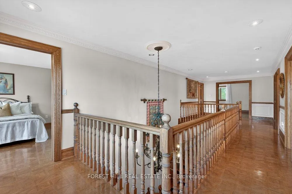 Photo 29 of 162 Codsell Avenue, North York, Bathurst Manor — HOMEH