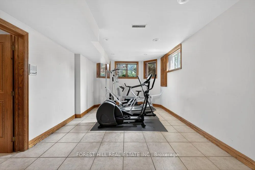 Photo 45 of 162 Codsell Avenue, North York, Bathurst Manor — HOMEH