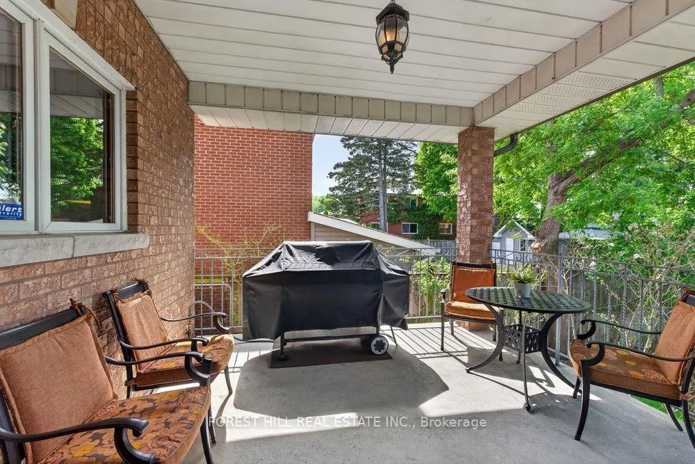 Photo 52 of 162 Codsell Avenue, North York, Bathurst Manor — HOMEH