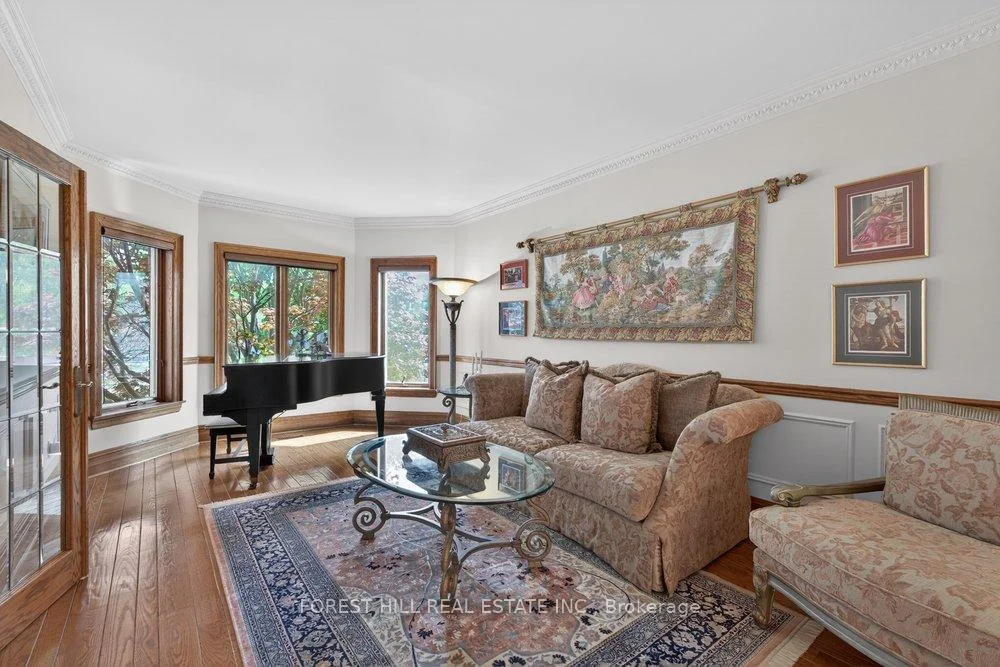 Photo 14 of 162 Codsell Avenue, North York, Bathurst Manor — HOMEH