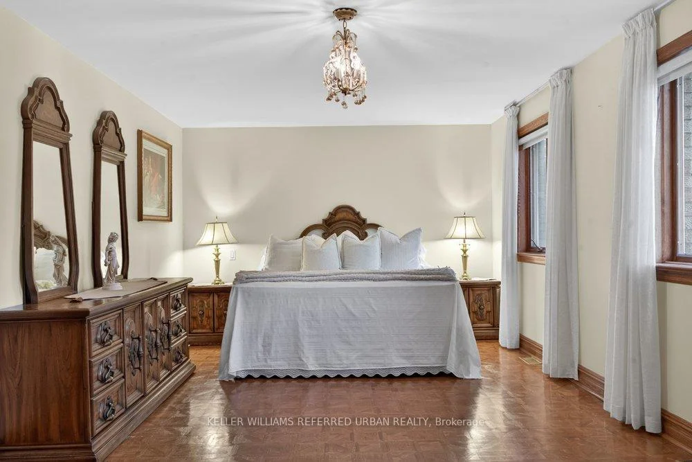 Photo 41 of 162 Codsell Avenue, North York, Bathurst Manor — HOMEH