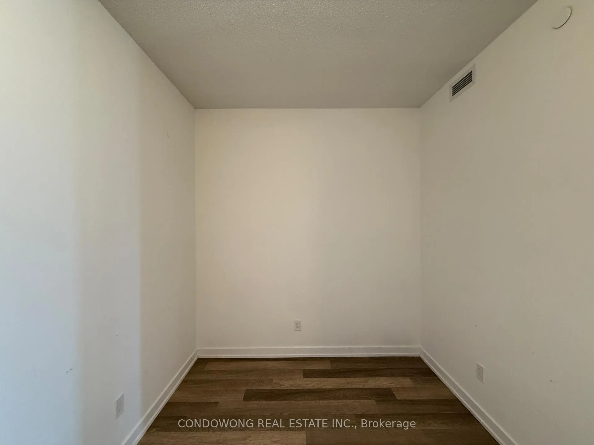 Photo 8 of Unit 1202, 181 Huron Street, Toronto, Kensington-Chinatown — HOMEH