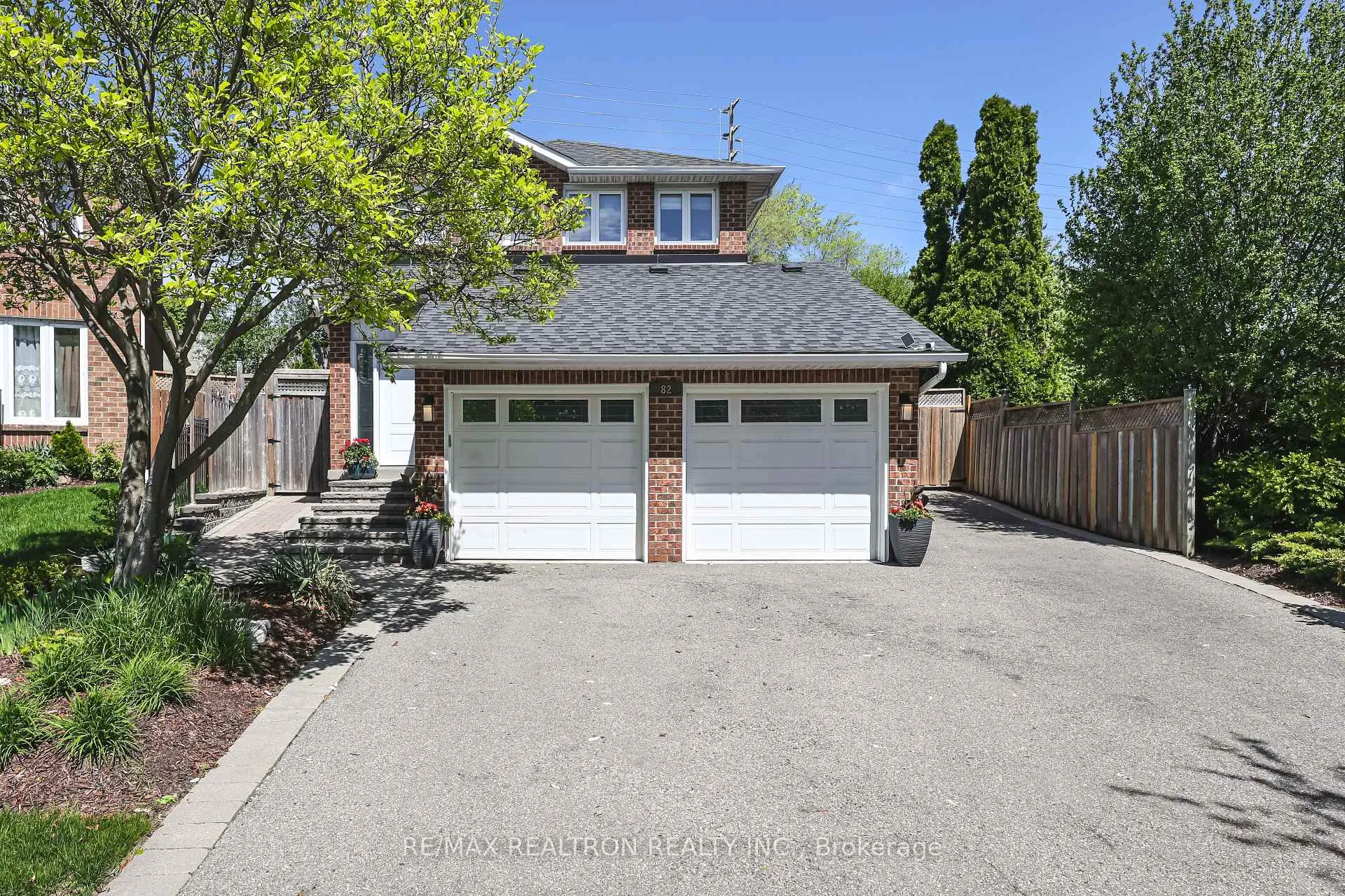 Photo 1 of 82 Philosophers Trail, Brampton, Northgate — HOMEH