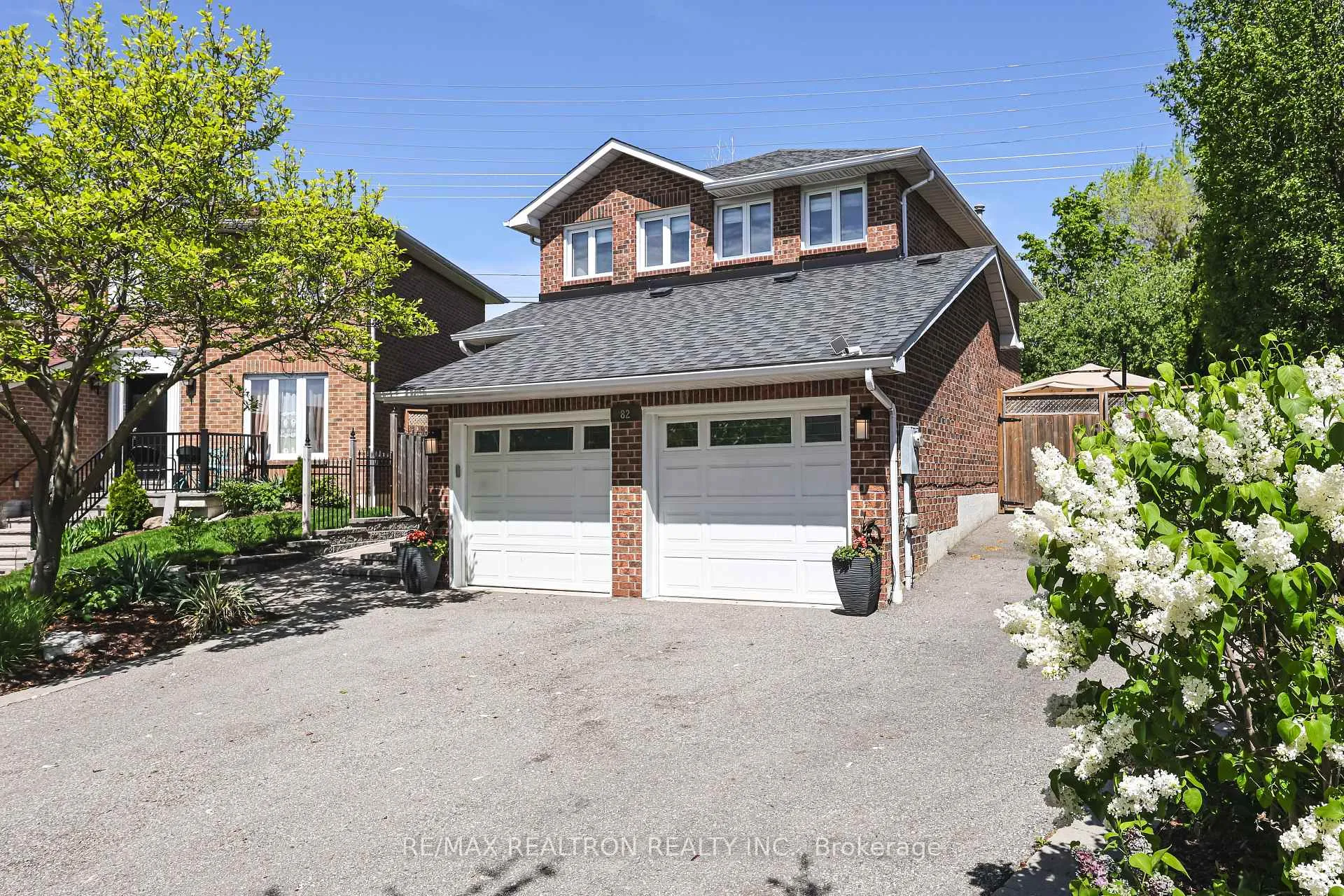 Photo 3 of 82 Philosophers Trail, Brampton, Northgate — HOMEH